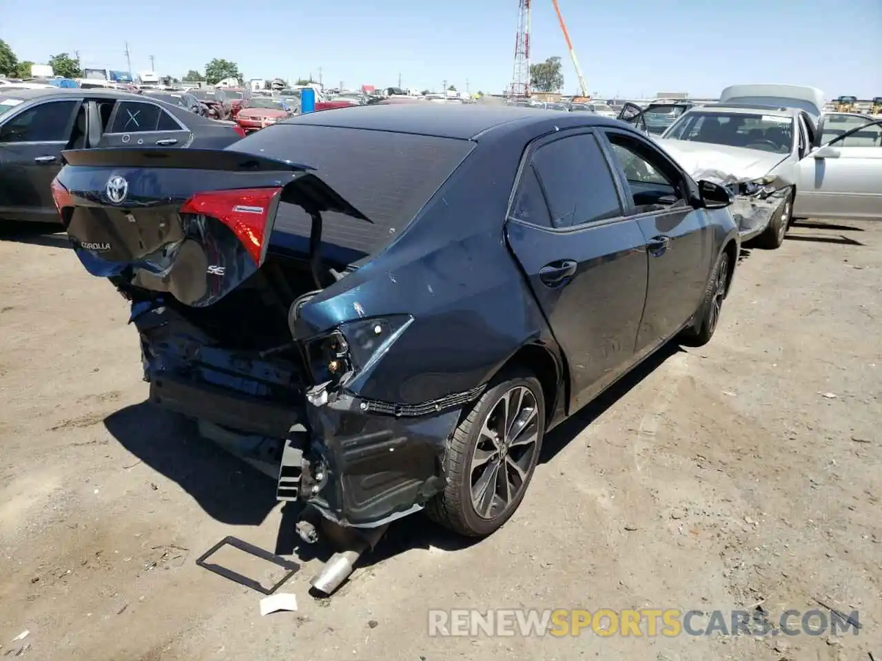 4 Photograph of a damaged car 5YFBURHE4KP890478 TOYOTA COROLLA 2019