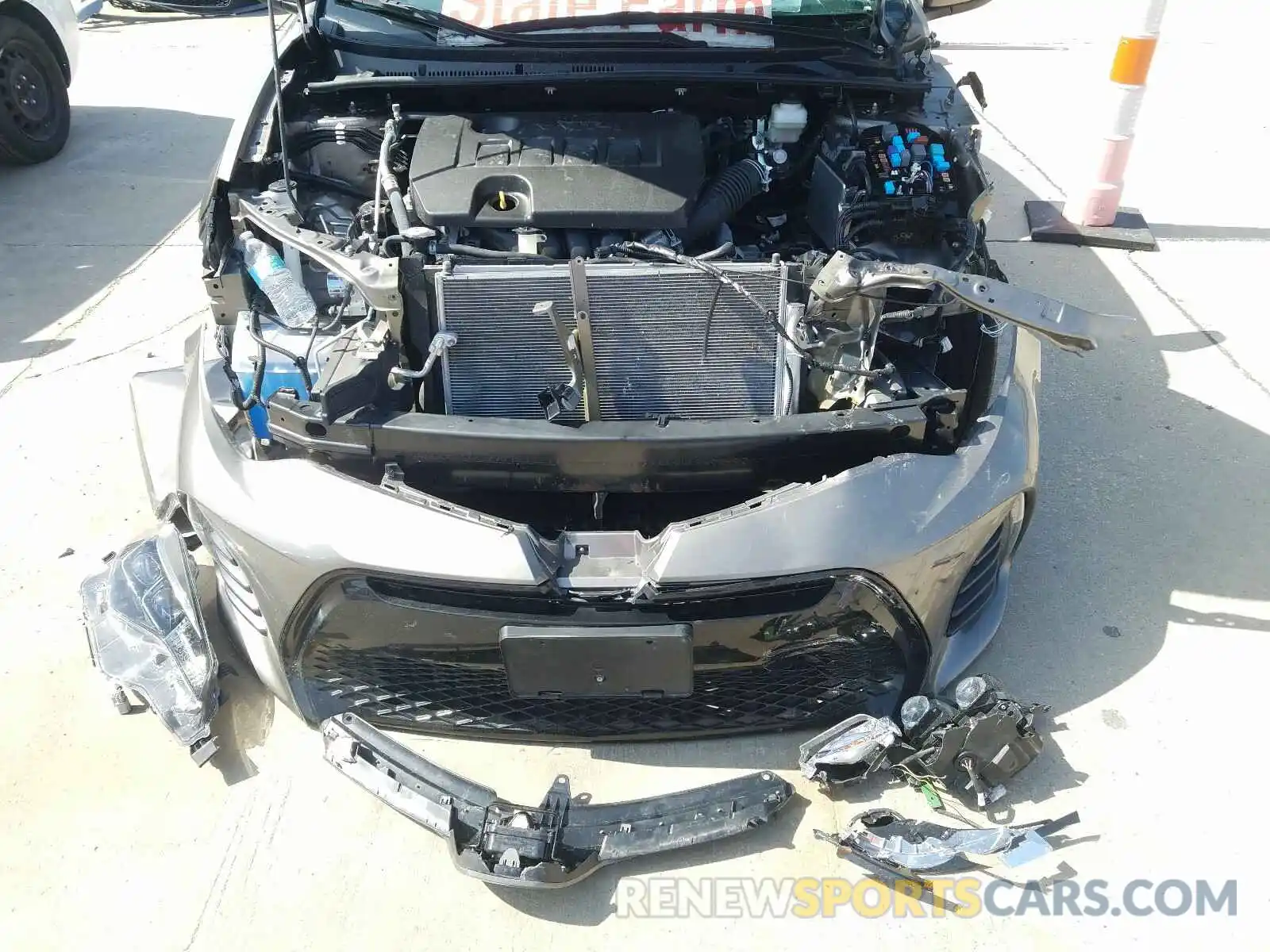 7 Photograph of a damaged car 5YFBURHE4KP890528 TOYOTA COROLLA 2019