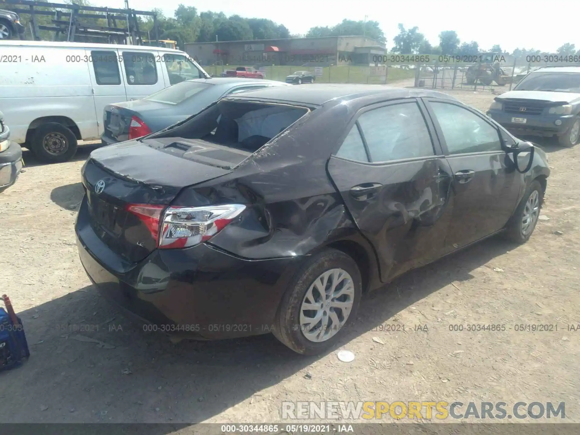 4 Photograph of a damaged car 5YFBURHE4KP890979 TOYOTA COROLLA 2019