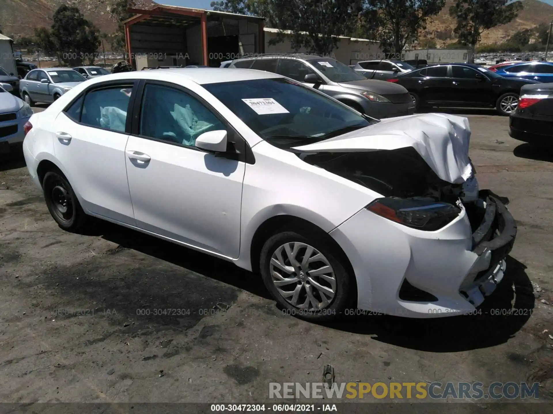 1 Photograph of a damaged car 5YFBURHE4KP891324 TOYOTA COROLLA 2019