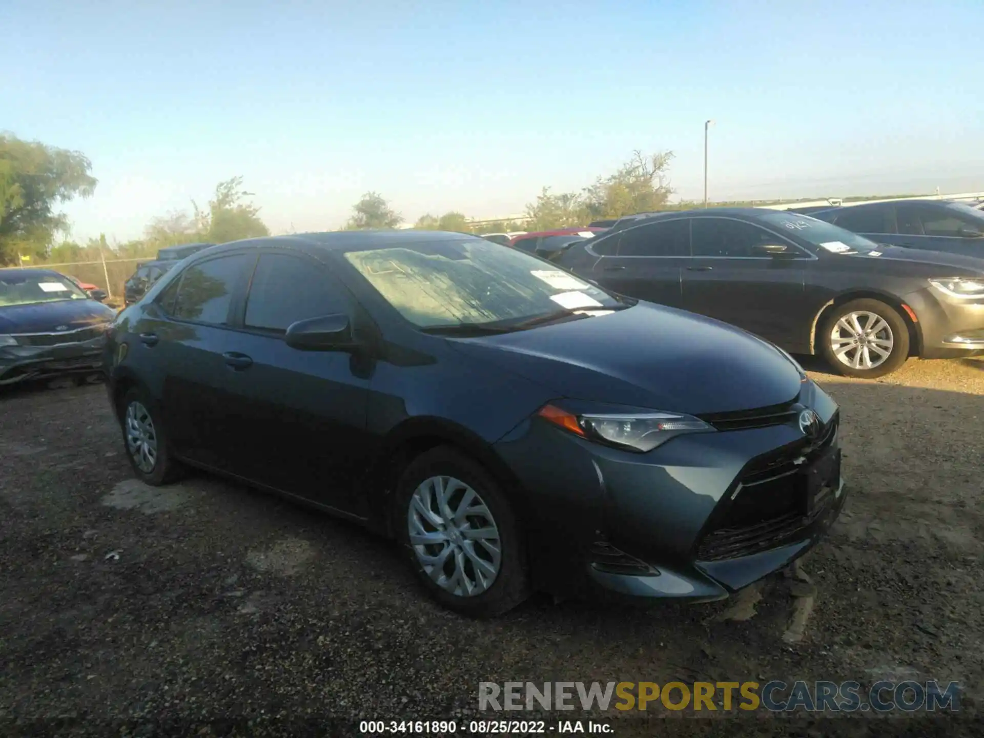 1 Photograph of a damaged car 5YFBURHE4KP891372 TOYOTA COROLLA 2019