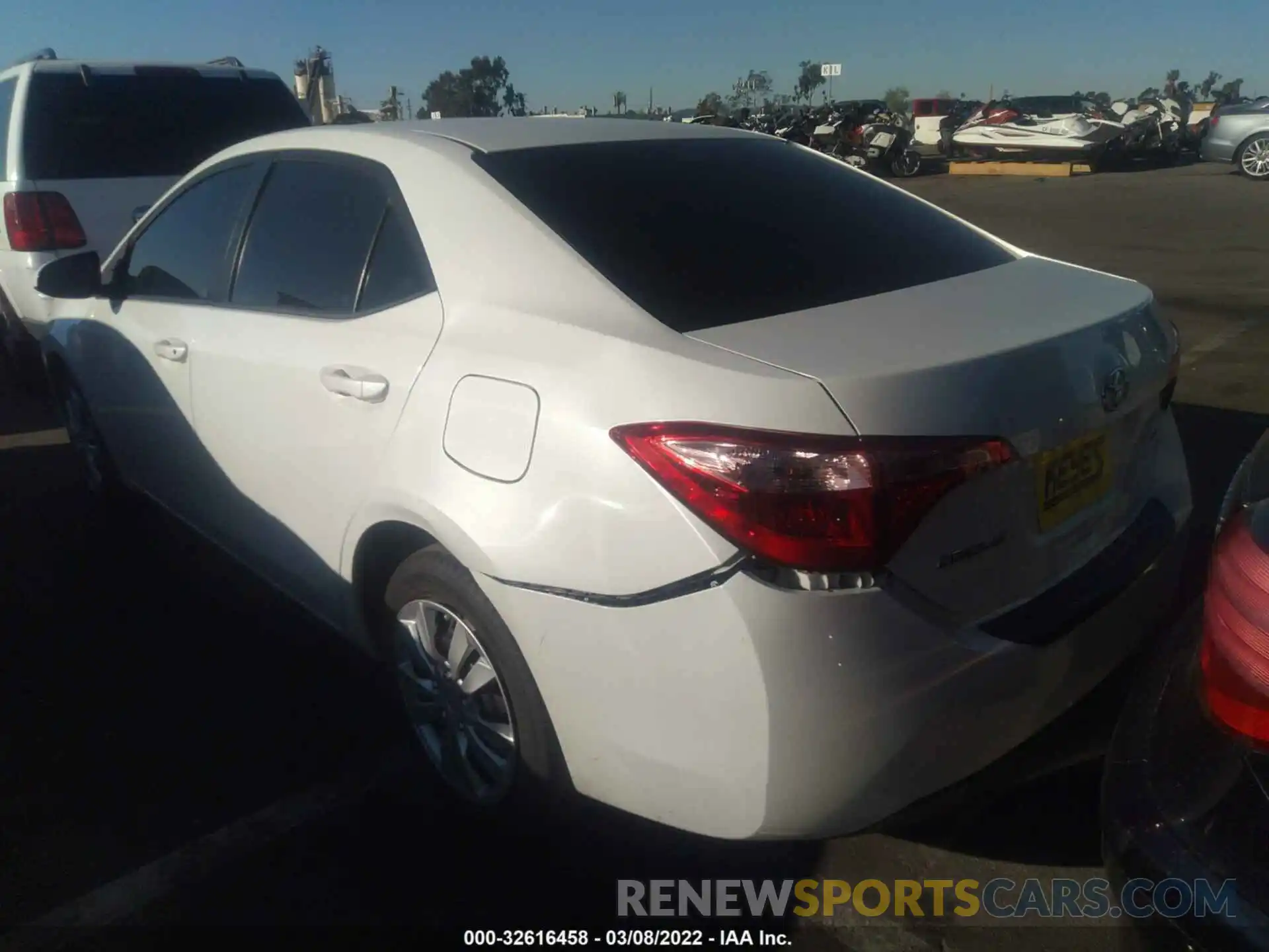 3 Photograph of a damaged car 5YFBURHE4KP891534 TOYOTA COROLLA 2019