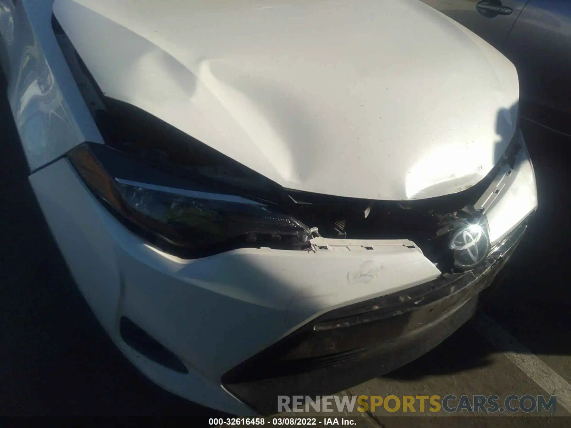 6 Photograph of a damaged car 5YFBURHE4KP891534 TOYOTA COROLLA 2019