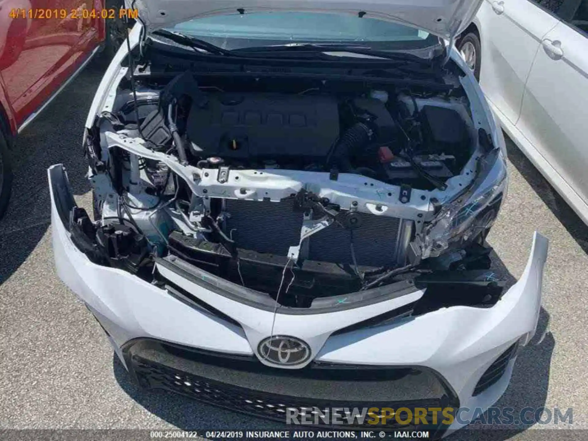 14 Photograph of a damaged car 5YFBURHE4KP892179 TOYOTA COROLLA 2019