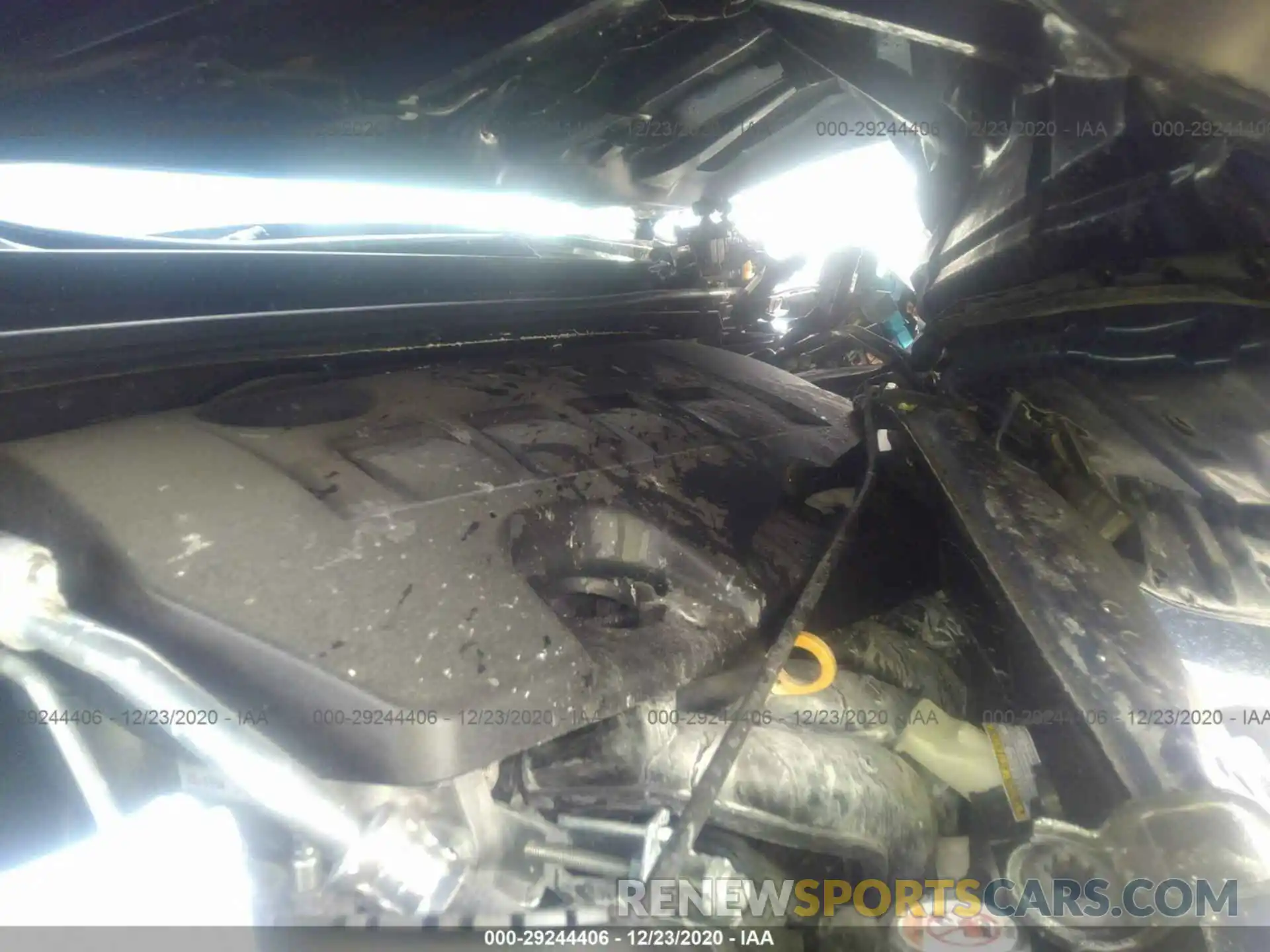 10 Photograph of a damaged car 5YFBURHE4KP892358 TOYOTA COROLLA 2019