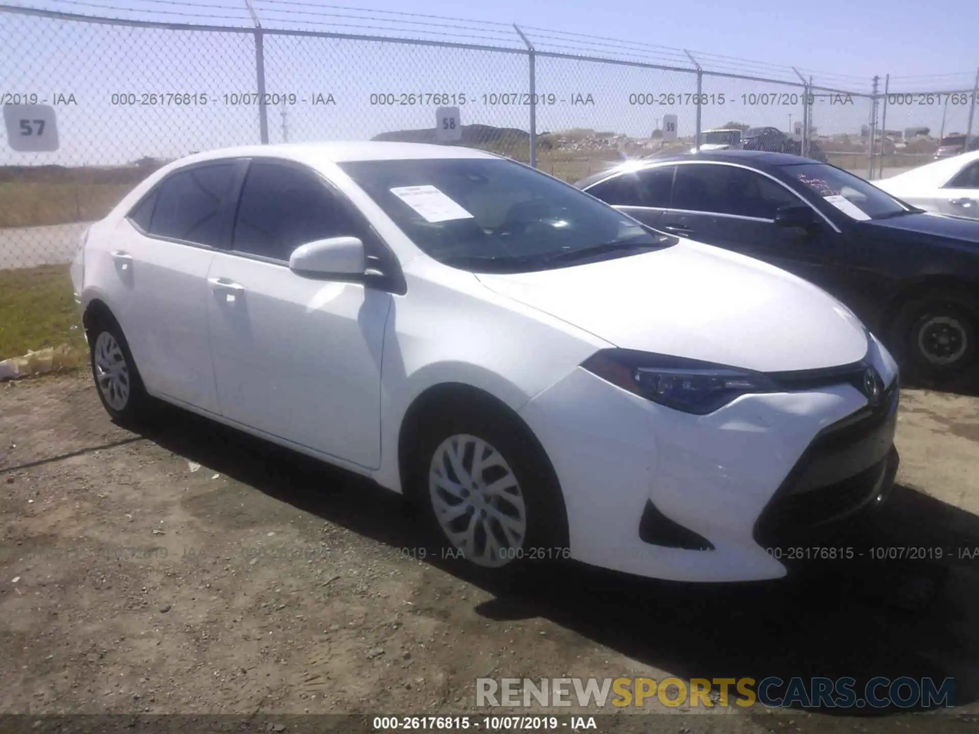 1 Photograph of a damaged car 5YFBURHE4KP893011 TOYOTA COROLLA 2019