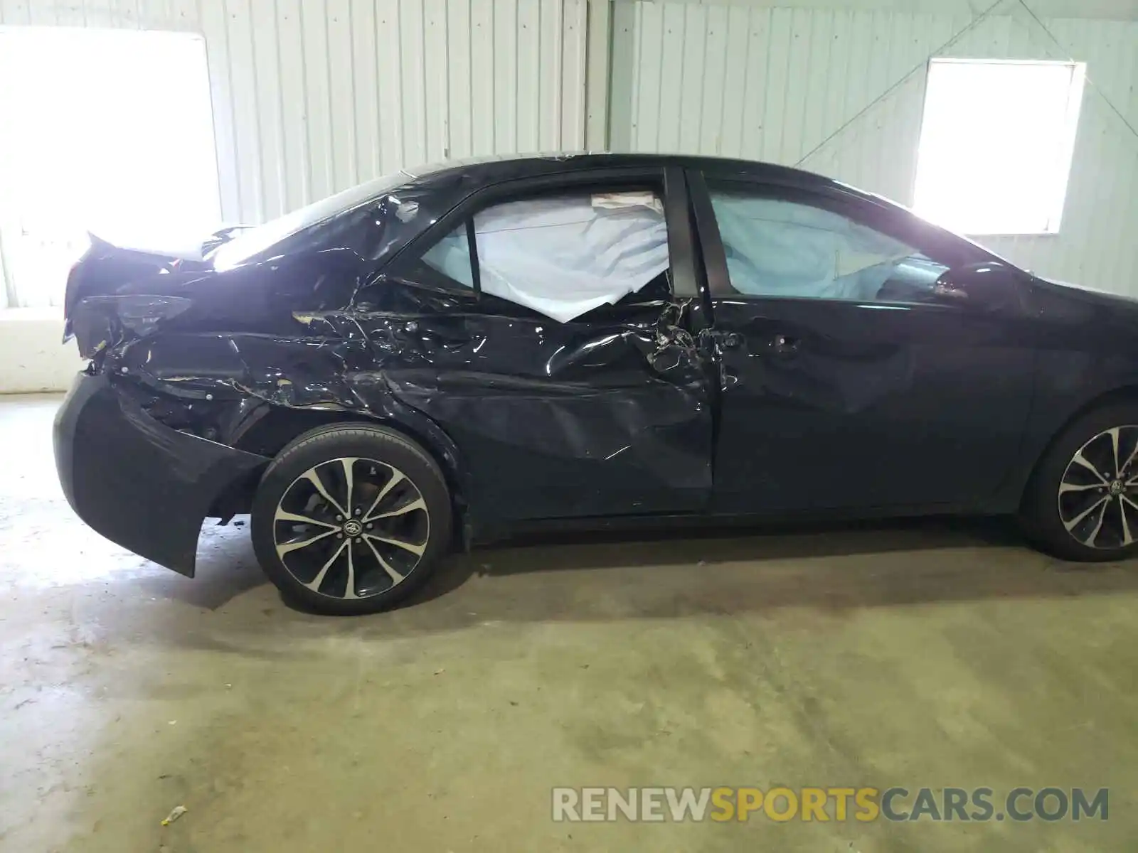 9 Photograph of a damaged car 5YFBURHE4KP893526 TOYOTA COROLLA 2019