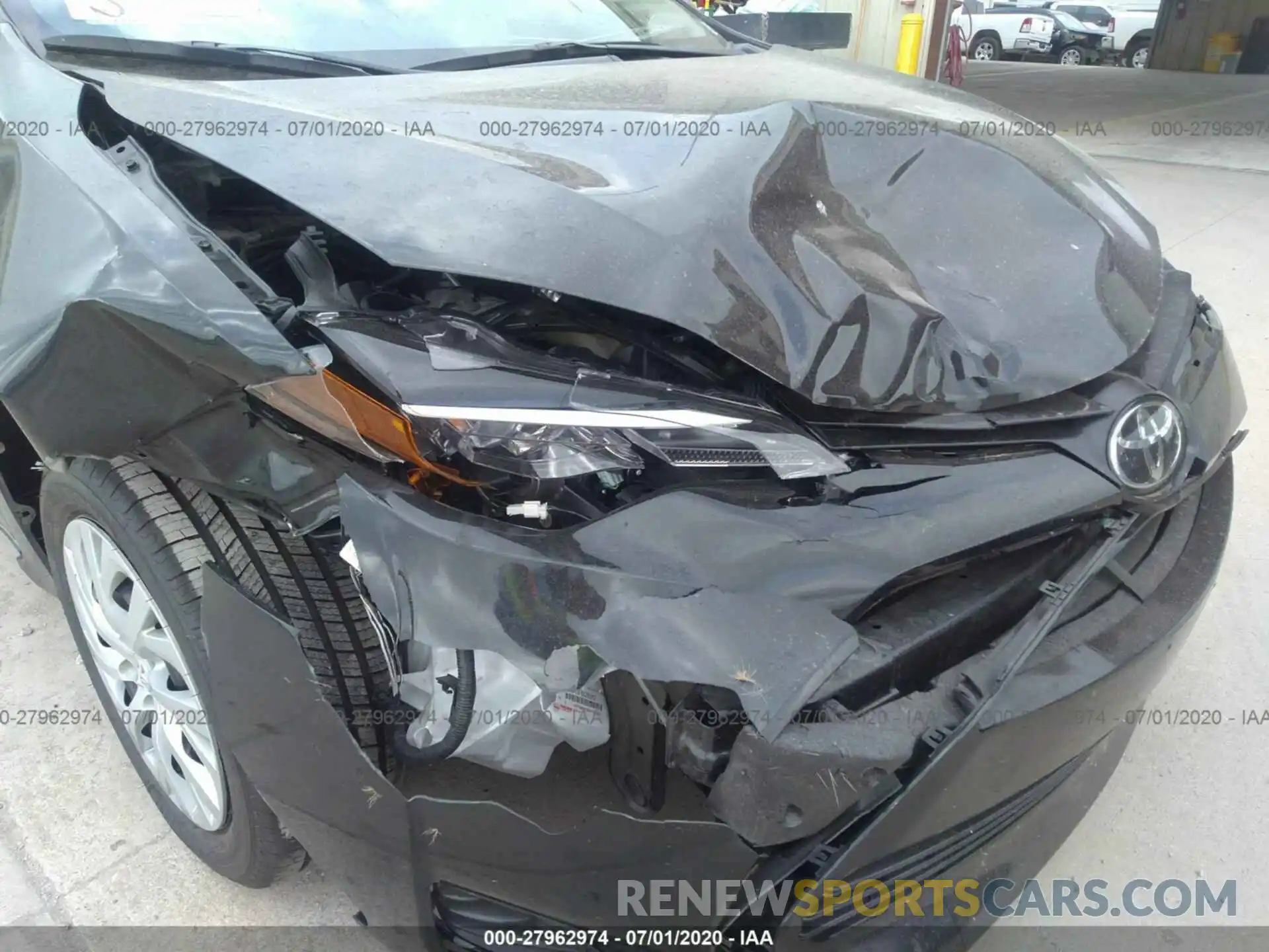 6 Photograph of a damaged car 5YFBURHE4KP894563 TOYOTA COROLLA 2019