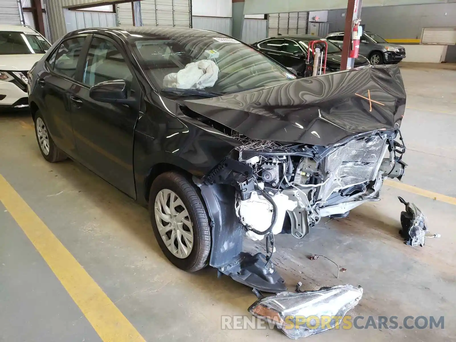 9 Photograph of a damaged car 5YFBURHE4KP895079 TOYOTA COROLLA 2019