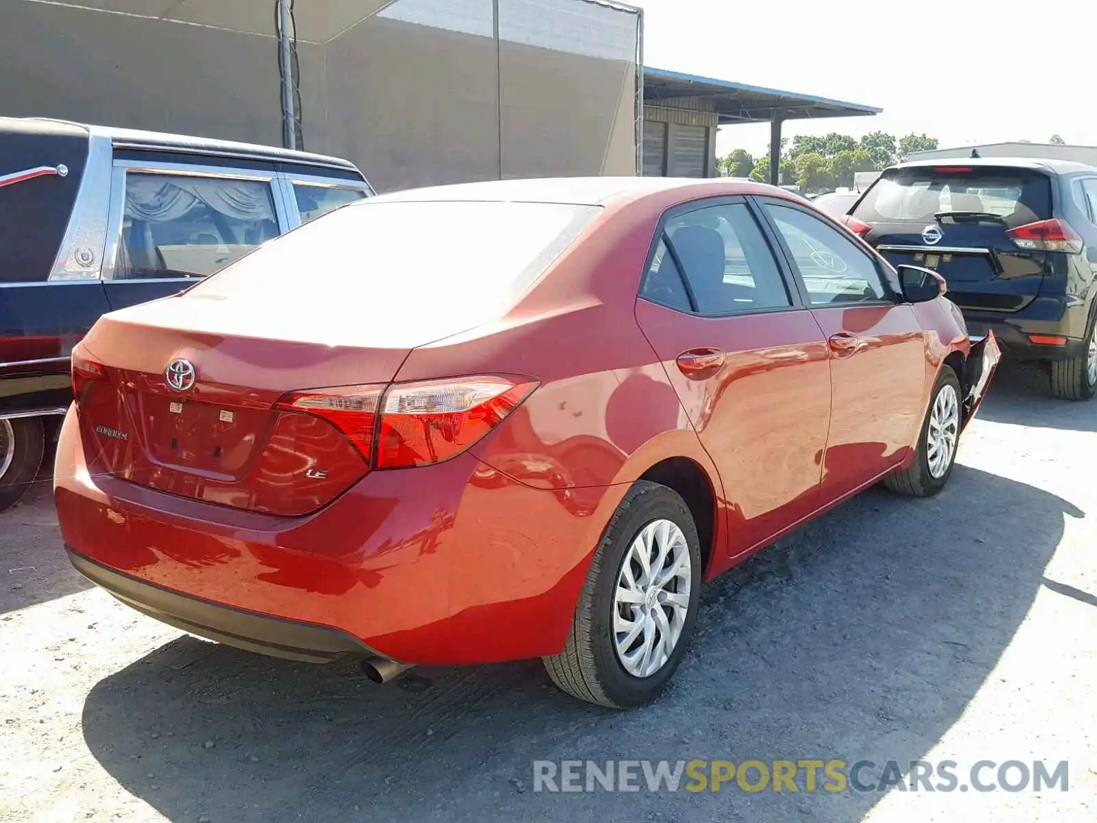 4 Photograph of a damaged car 5YFBURHE4KP895101 TOYOTA COROLLA 2019