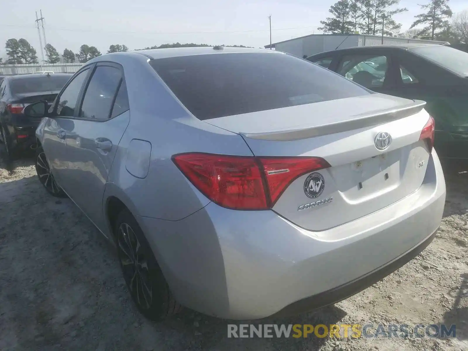 3 Photograph of a damaged car 5YFBURHE4KP896104 TOYOTA COROLLA 2019