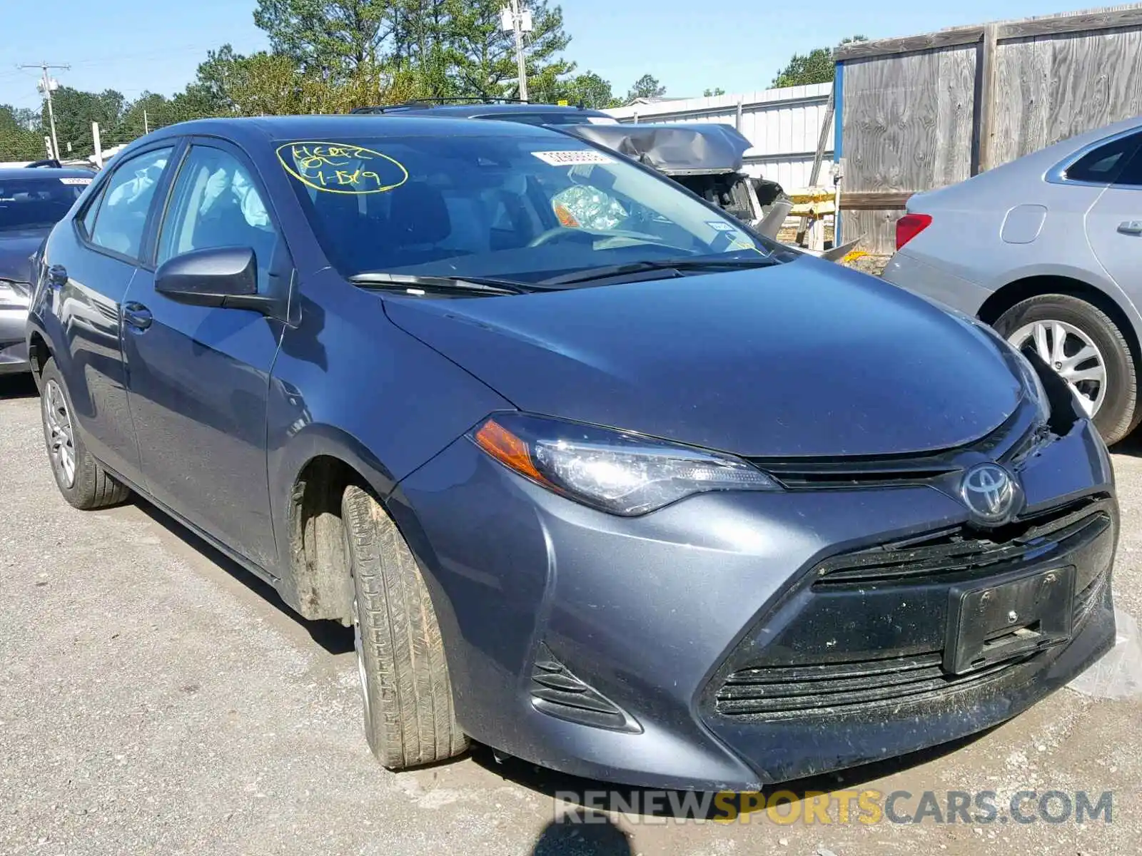 1 Photograph of a damaged car 5YFBURHE4KP896619 TOYOTA COROLLA 2019