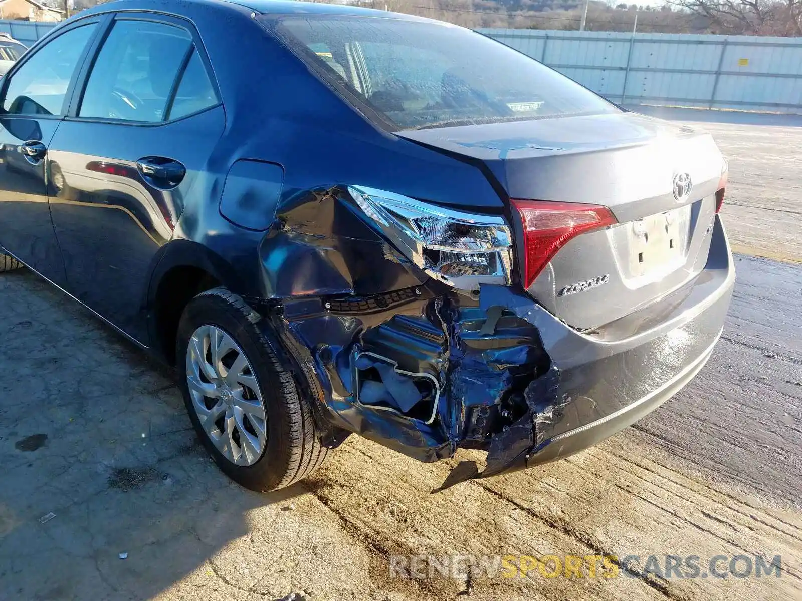 9 Photograph of a damaged car 5YFBURHE4KP896720 TOYOTA COROLLA 2019