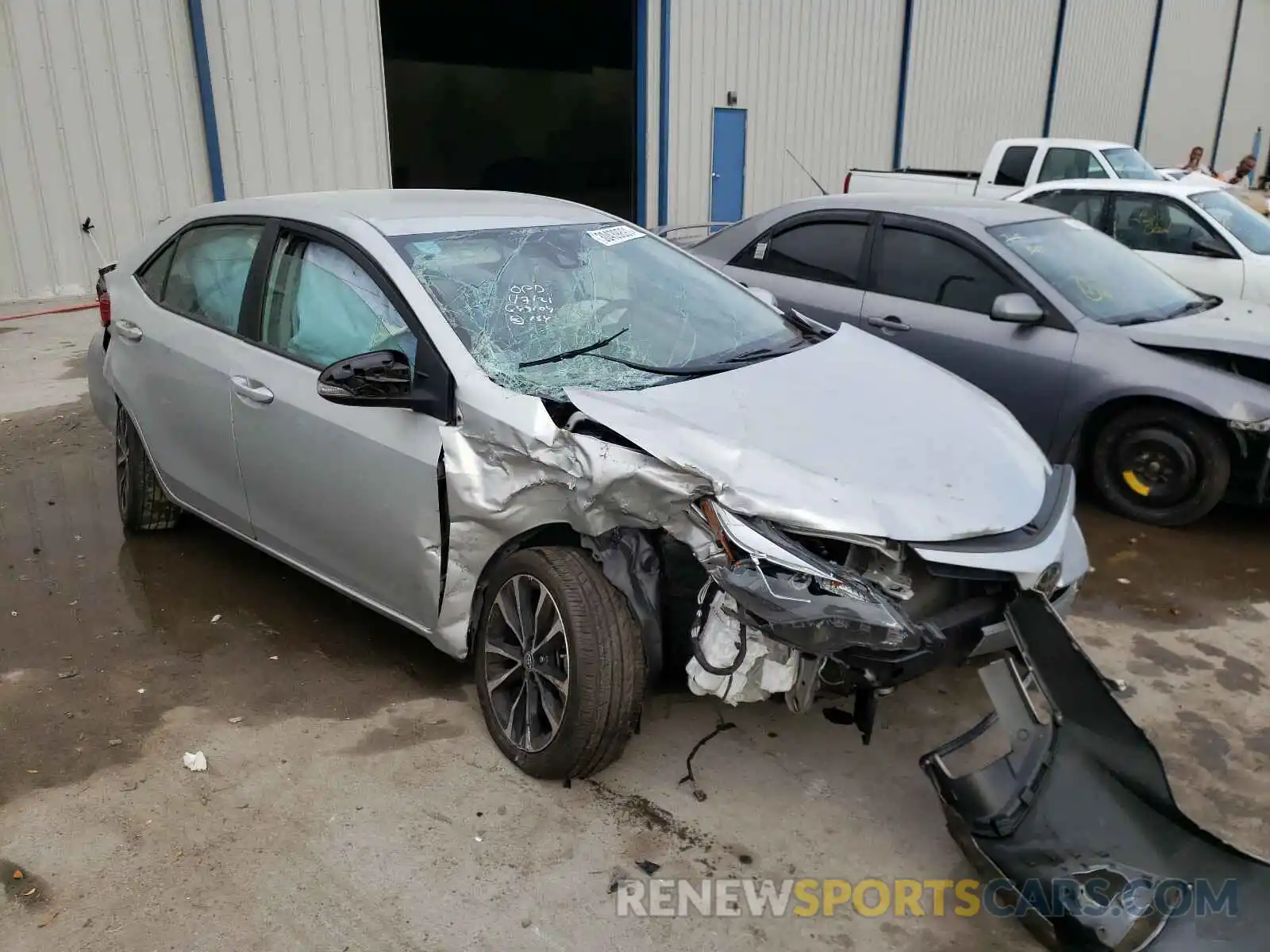 1 Photograph of a damaged car 5YFBURHE4KP897124 TOYOTA COROLLA 2019