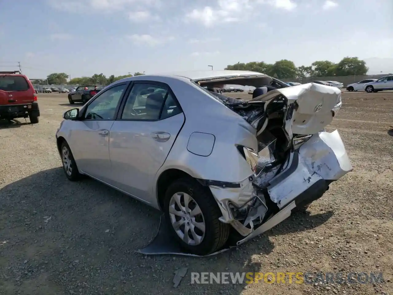 3 Photograph of a damaged car 5YFBURHE4KP897317 TOYOTA COROLLA 2019