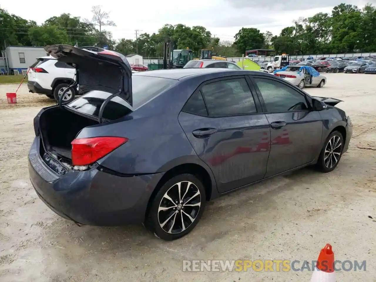 3 Photograph of a damaged car 5YFBURHE4KP898984 TOYOTA COROLLA 2019