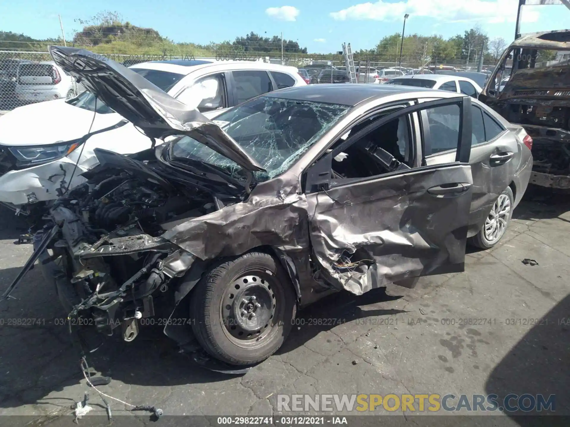 2 Photograph of a damaged car 5YFBURHE4KP899276 TOYOTA COROLLA 2019