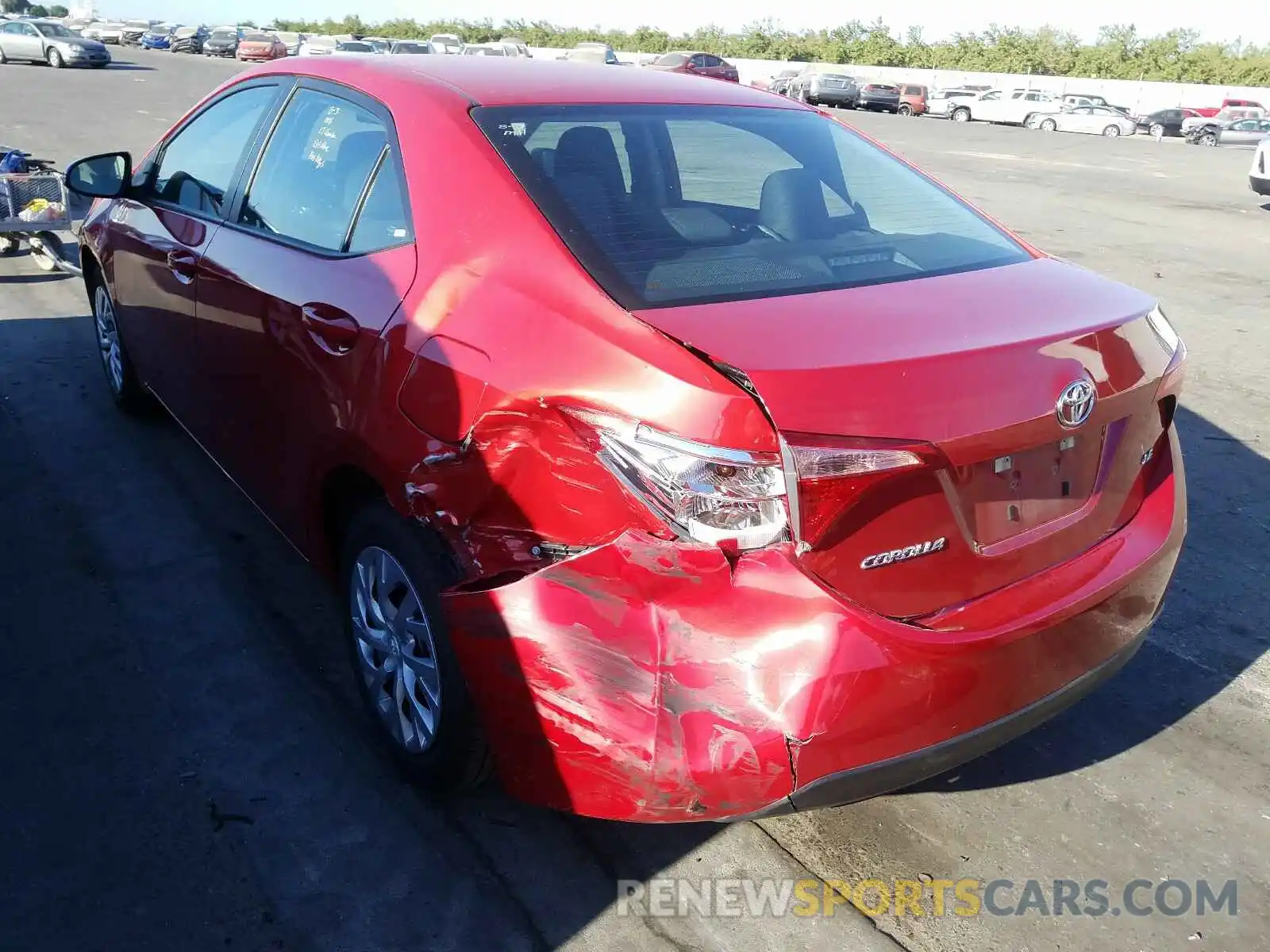 3 Photograph of a damaged car 5YFBURHE4KP900278 TOYOTA COROLLA 2019