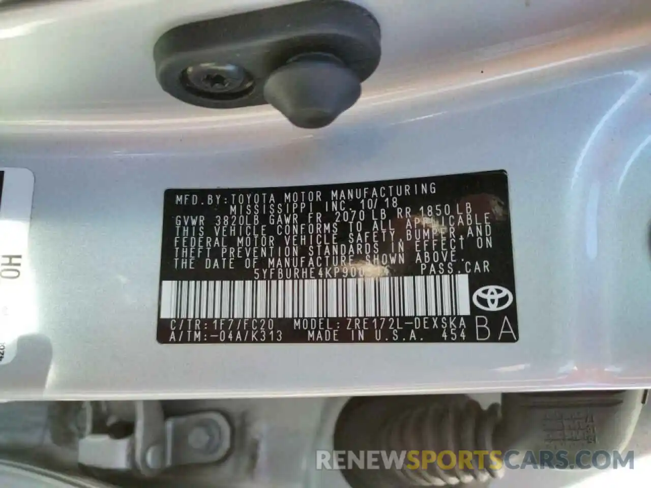 10 Photograph of a damaged car 5YFBURHE4KP900314 TOYOTA COROLLA 2019