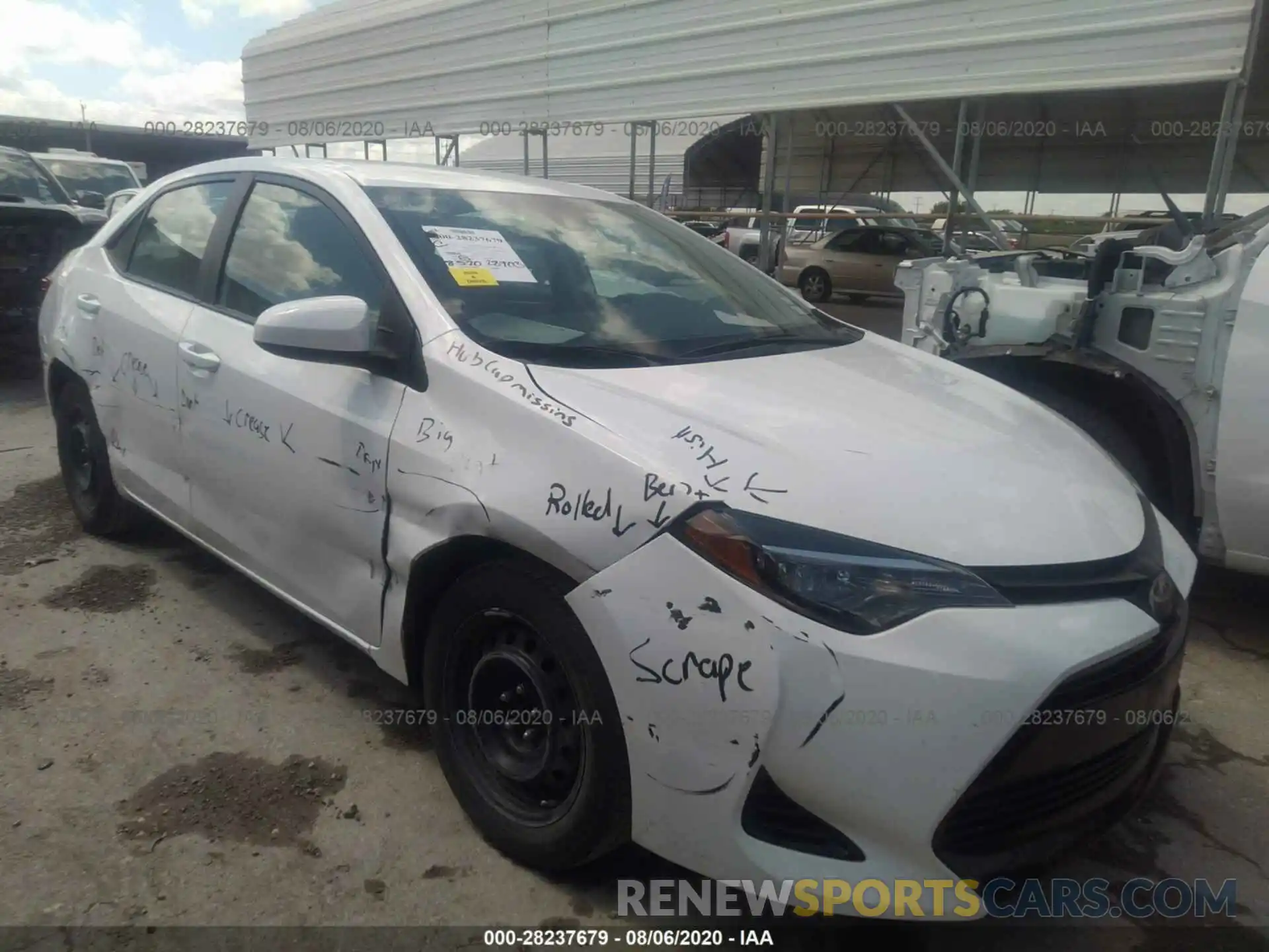 1 Photograph of a damaged car 5YFBURHE4KP900409 TOYOTA COROLLA 2019