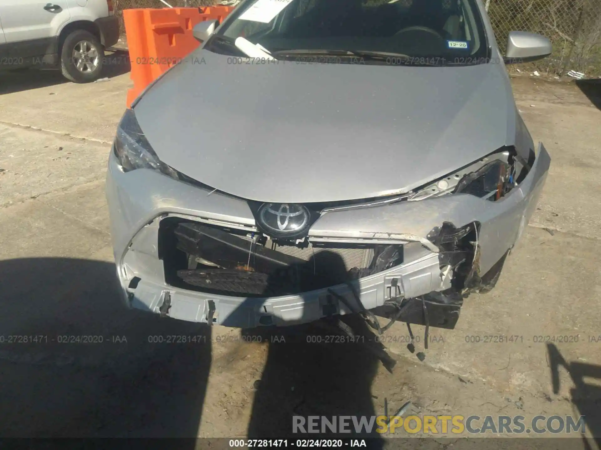 6 Photograph of a damaged car 5YFBURHE4KP900801 TOYOTA COROLLA 2019