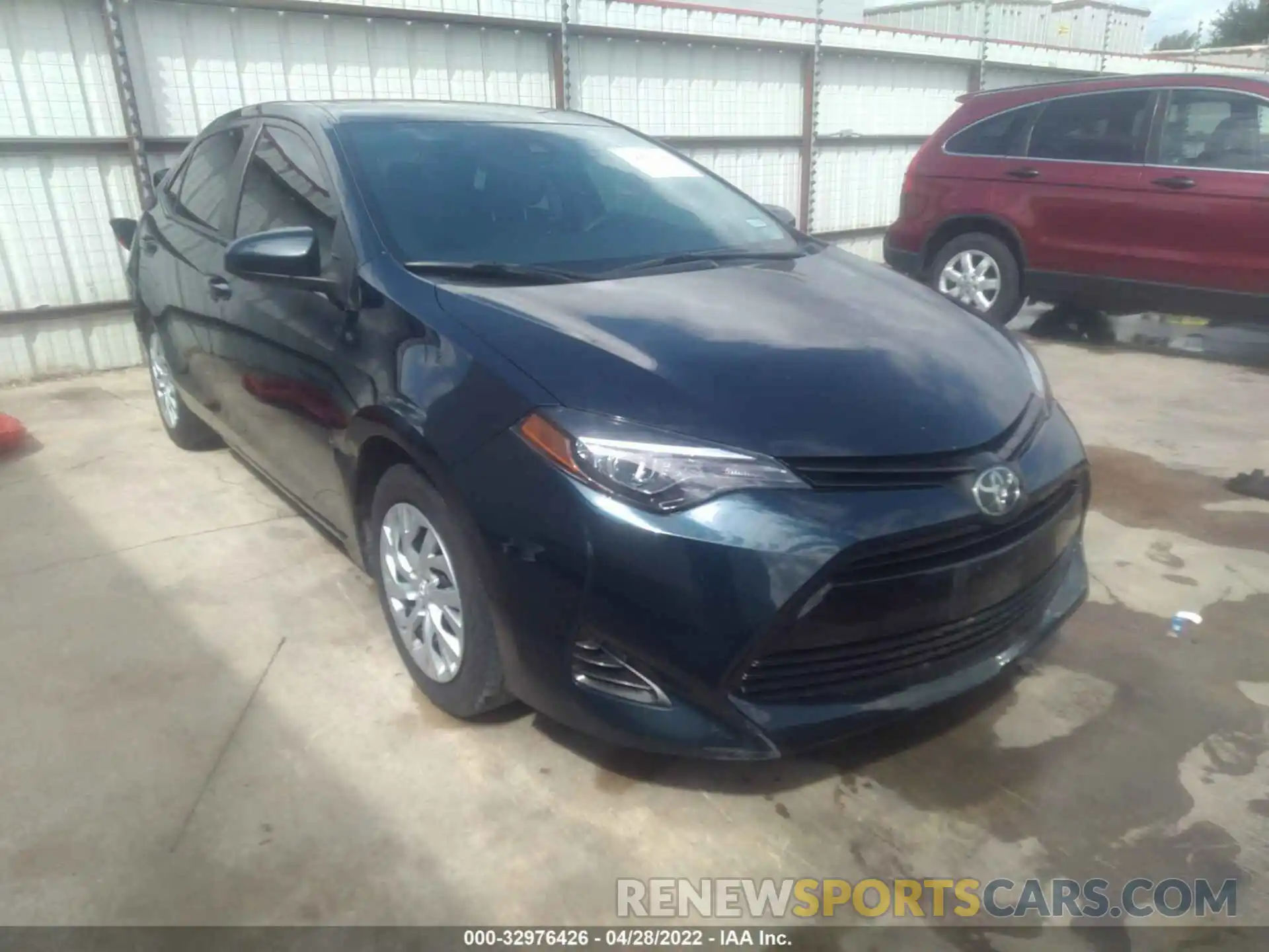 1 Photograph of a damaged car 5YFBURHE4KP901379 TOYOTA COROLLA 2019