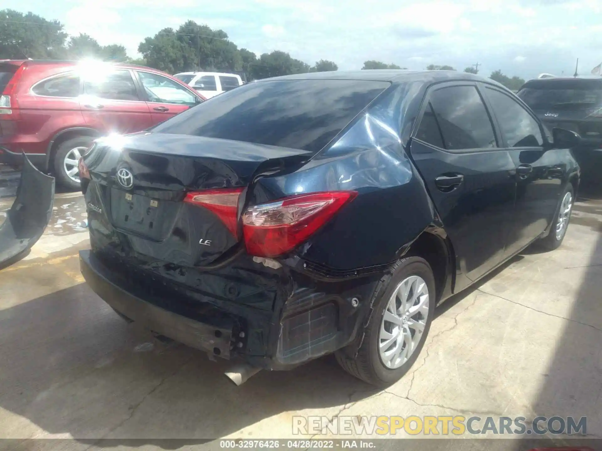 6 Photograph of a damaged car 5YFBURHE4KP901379 TOYOTA COROLLA 2019