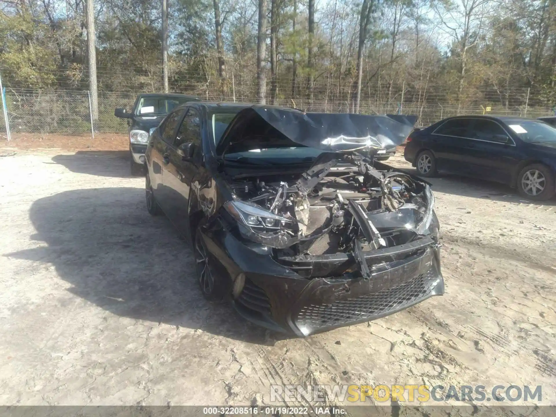 6 Photograph of a damaged car 5YFBURHE4KP901494 TOYOTA COROLLA 2019