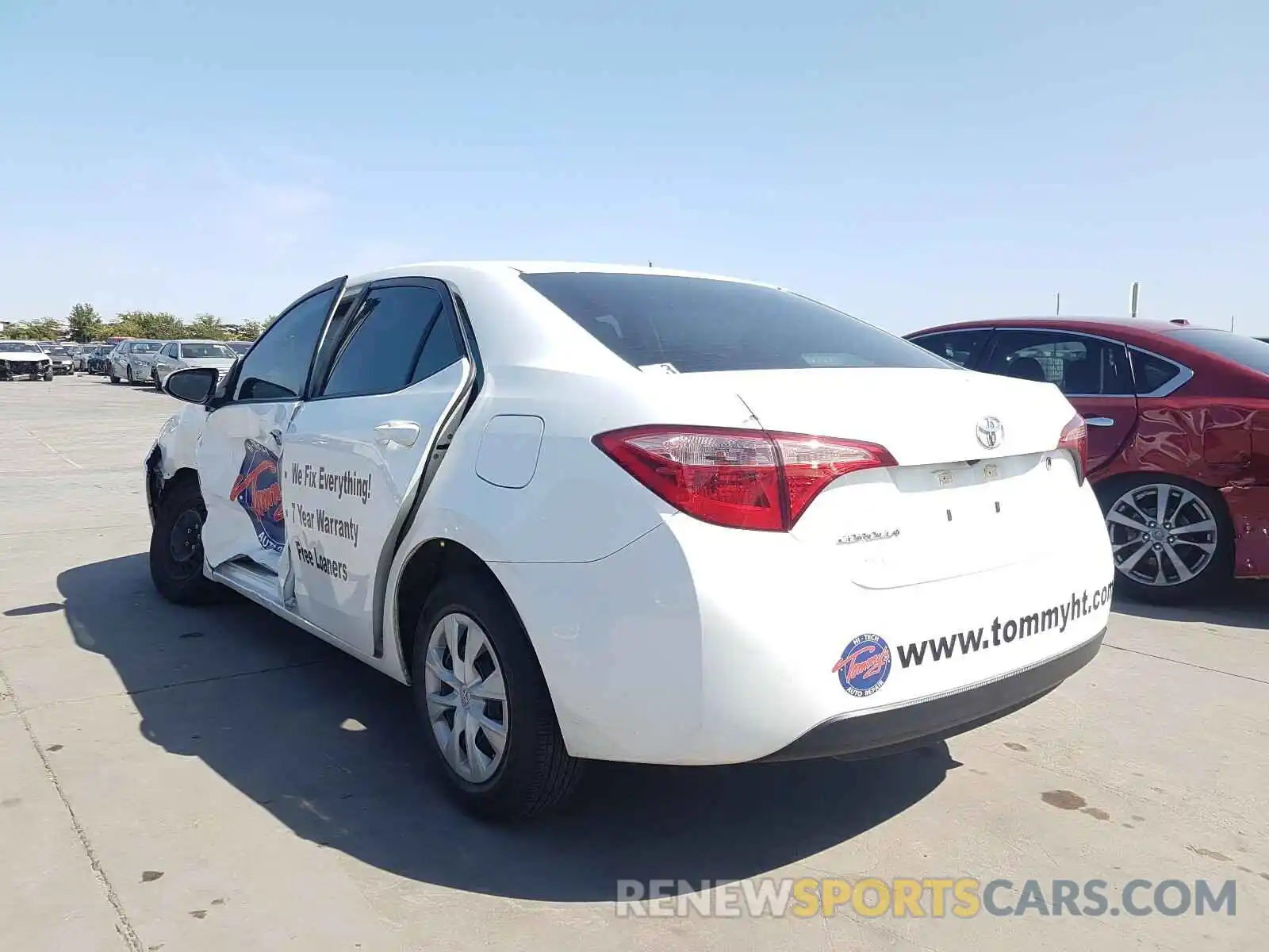 1 Photograph of a damaged car 5YFBURHE4KP903102 TOYOTA COROLLA 2019