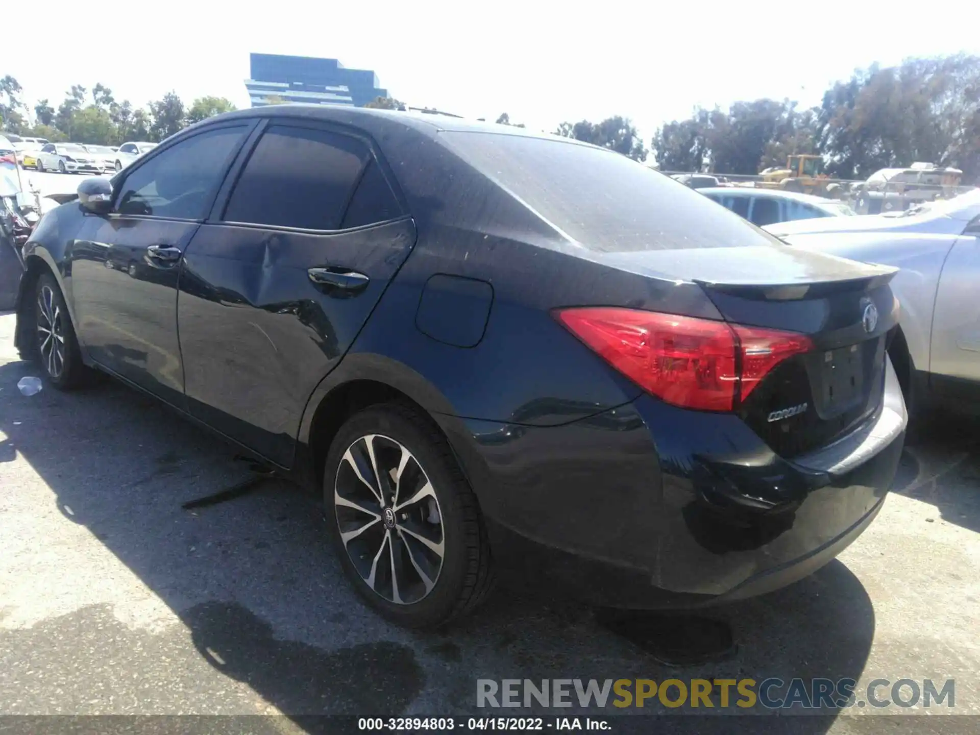 3 Photograph of a damaged car 5YFBURHE4KP903388 TOYOTA COROLLA 2019