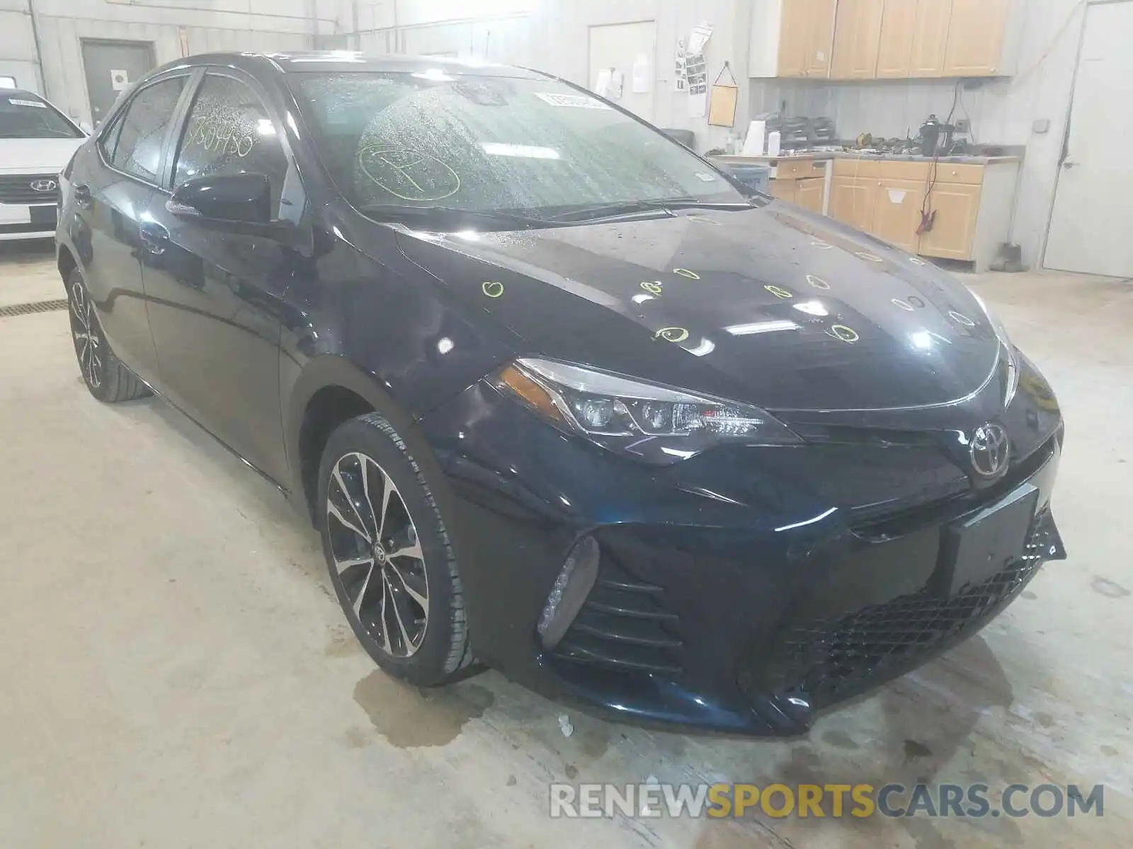 1 Photograph of a damaged car 5YFBURHE4KP903441 TOYOTA COROLLA 2019