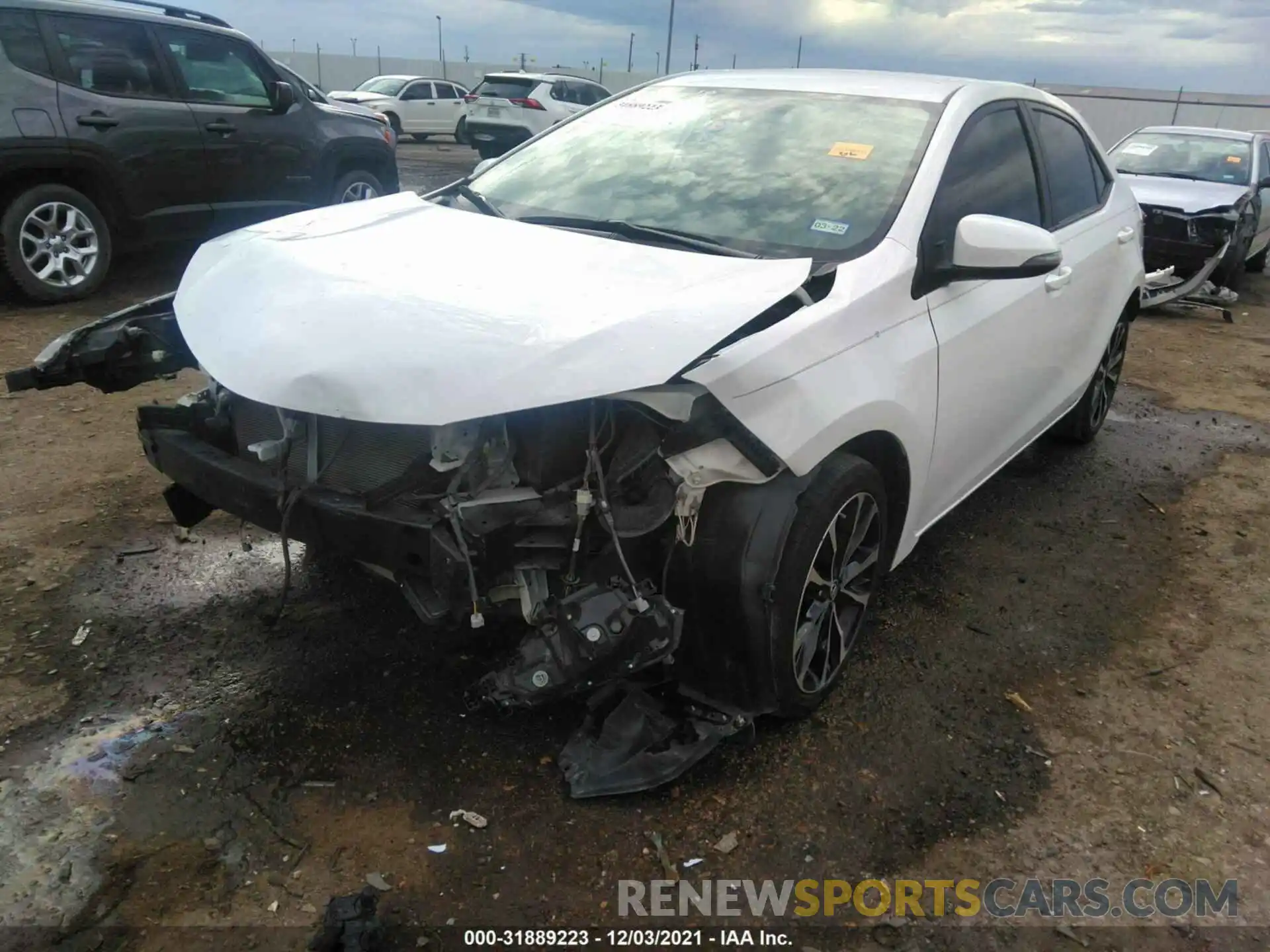 2 Photograph of a damaged car 5YFBURHE4KP903570 TOYOTA COROLLA 2019