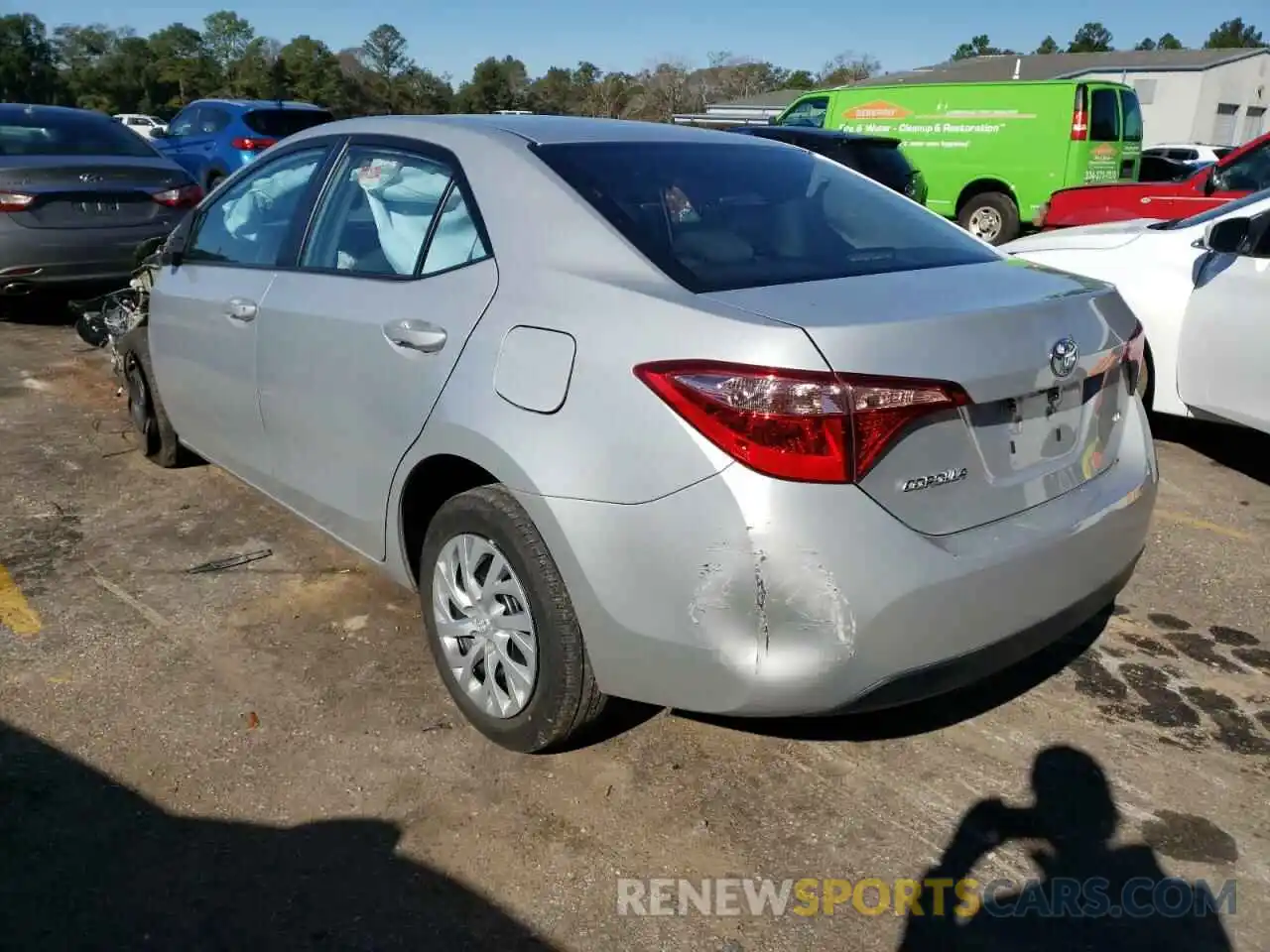 3 Photograph of a damaged car 5YFBURHE4KP903763 TOYOTA COROLLA 2019