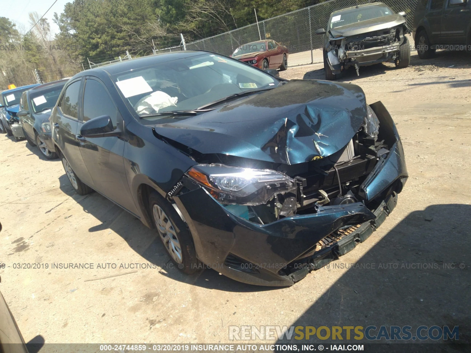 1 Photograph of a damaged car 5YFBURHE4KP905335 TOYOTA COROLLA 2019