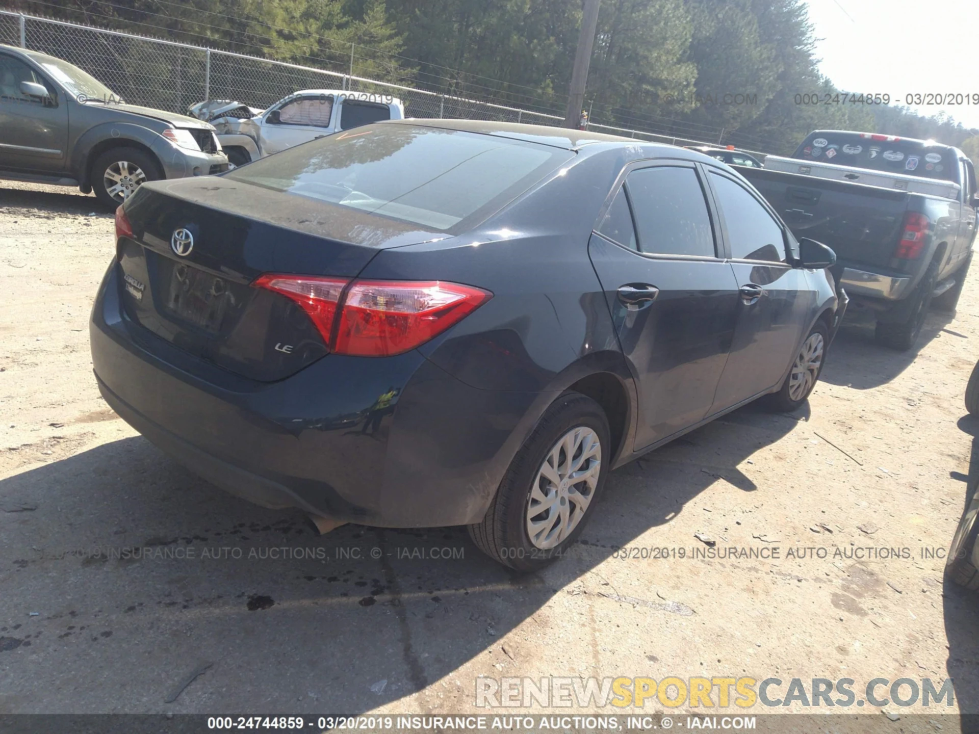 4 Photograph of a damaged car 5YFBURHE4KP905335 TOYOTA COROLLA 2019