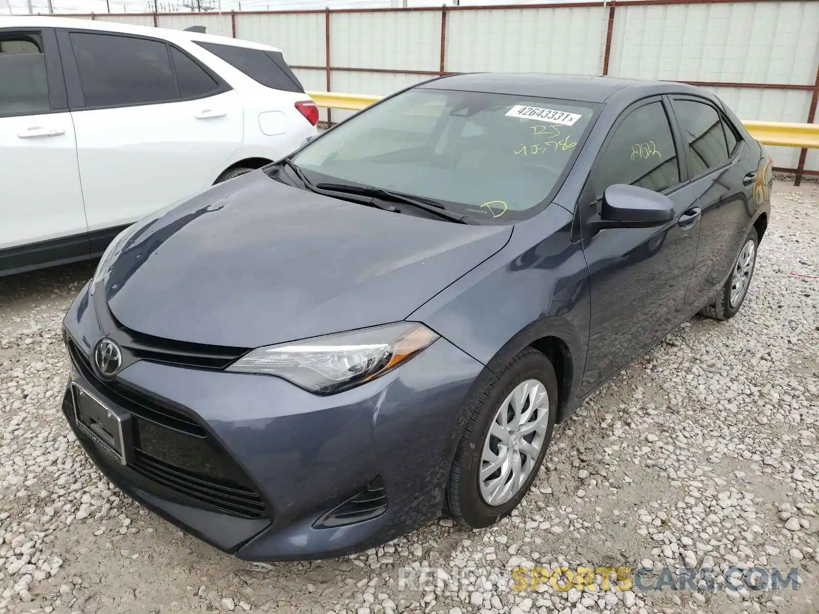 2 Photograph of a damaged car 5YFBURHE4KP905786 TOYOTA COROLLA 2019