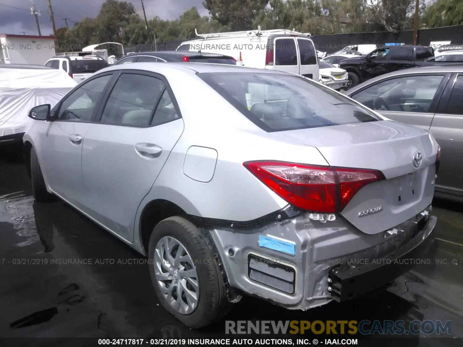 3 Photograph of a damaged car 5YFBURHE4KP906002 TOYOTA COROLLA 2019