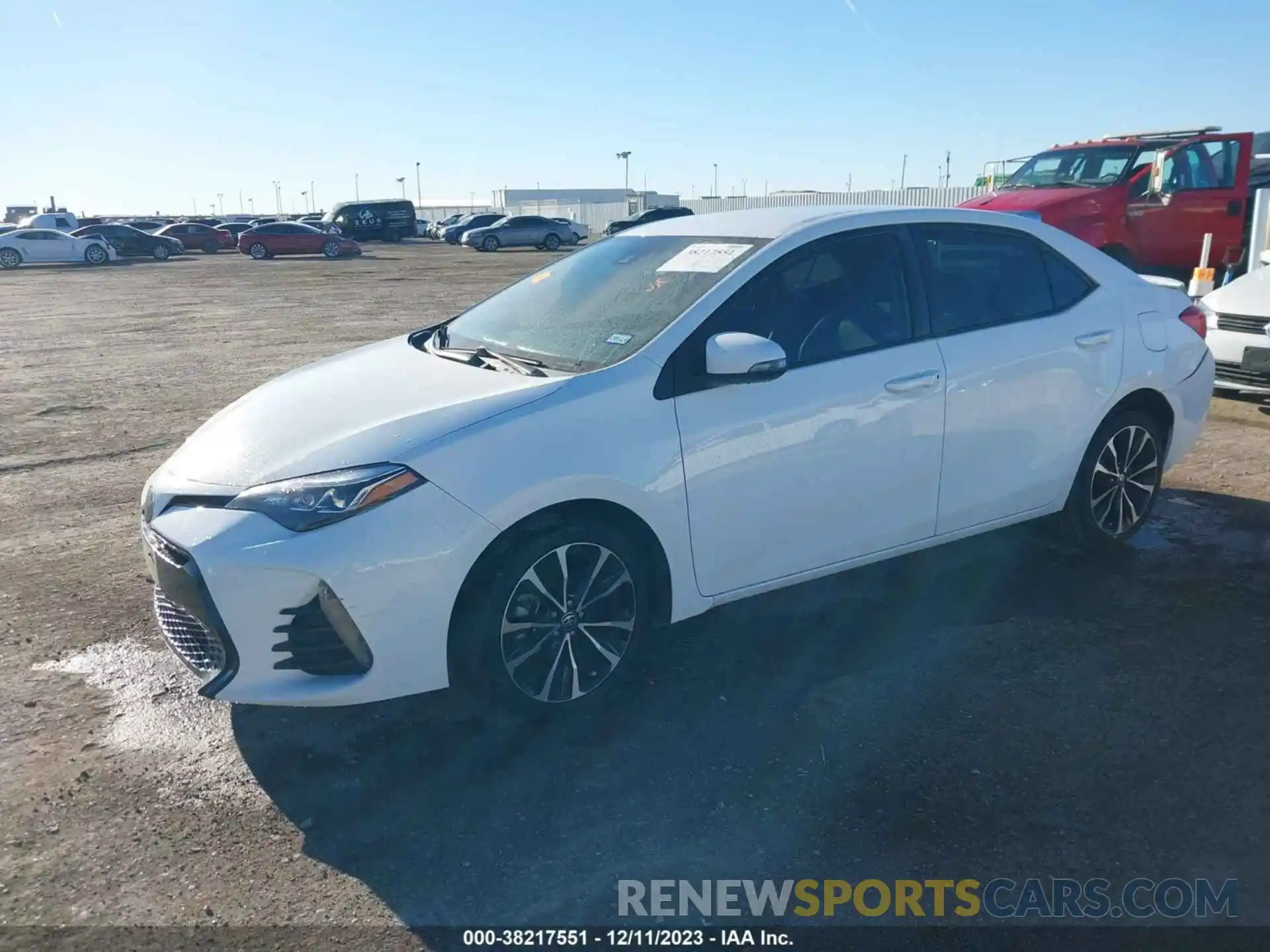 2 Photograph of a damaged car 5YFBURHE4KP906047 TOYOTA COROLLA 2019