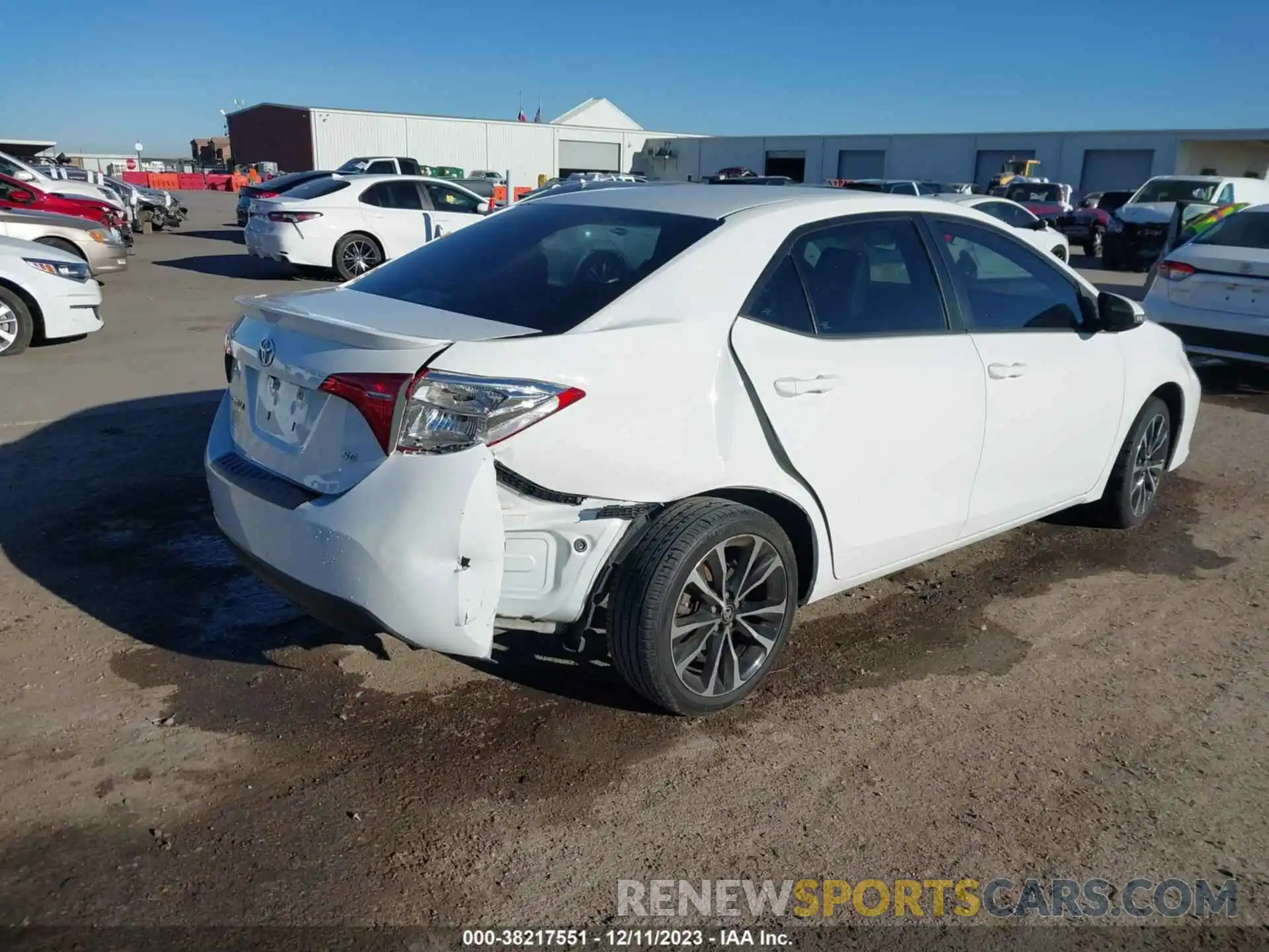 4 Photograph of a damaged car 5YFBURHE4KP906047 TOYOTA COROLLA 2019