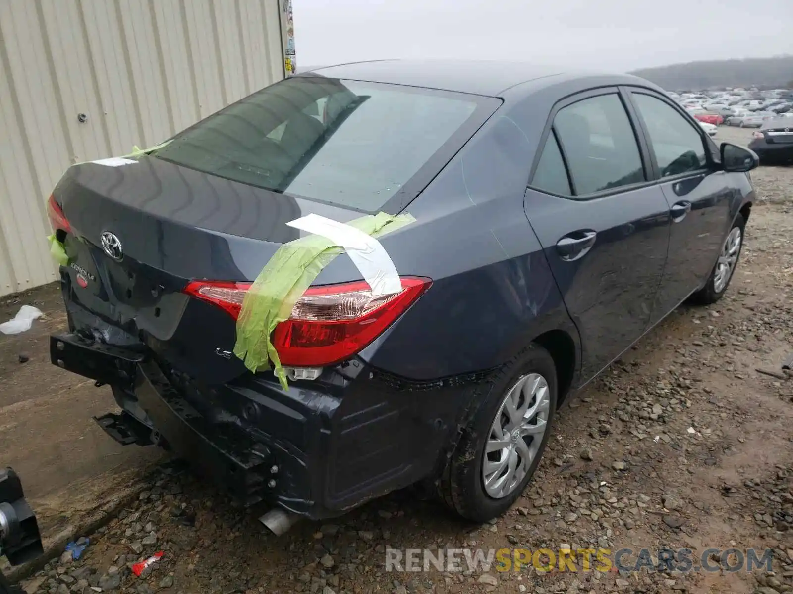 4 Photograph of a damaged car 5YFBURHE4KP906162 TOYOTA COROLLA 2019