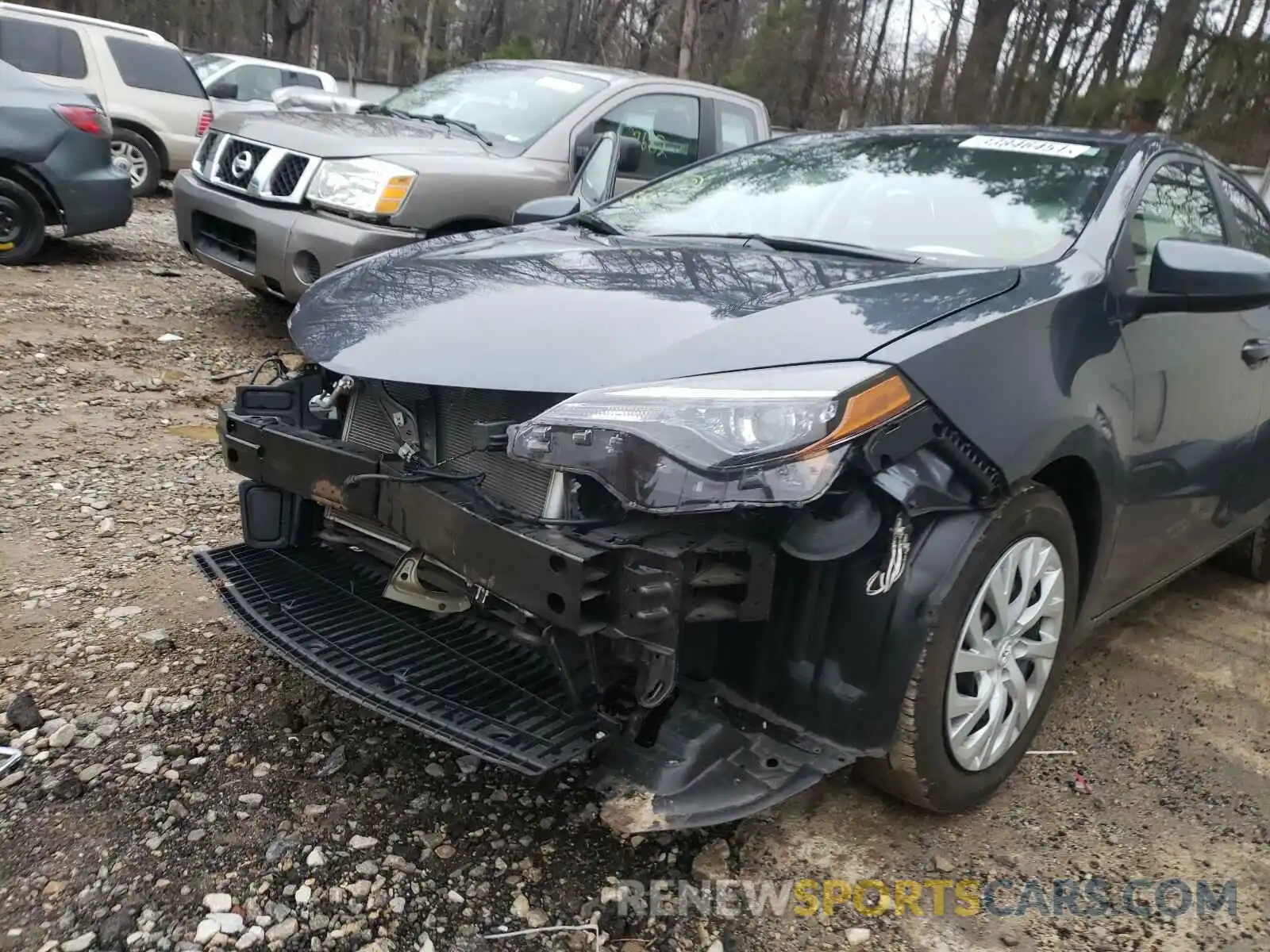 9 Photograph of a damaged car 5YFBURHE4KP906162 TOYOTA COROLLA 2019