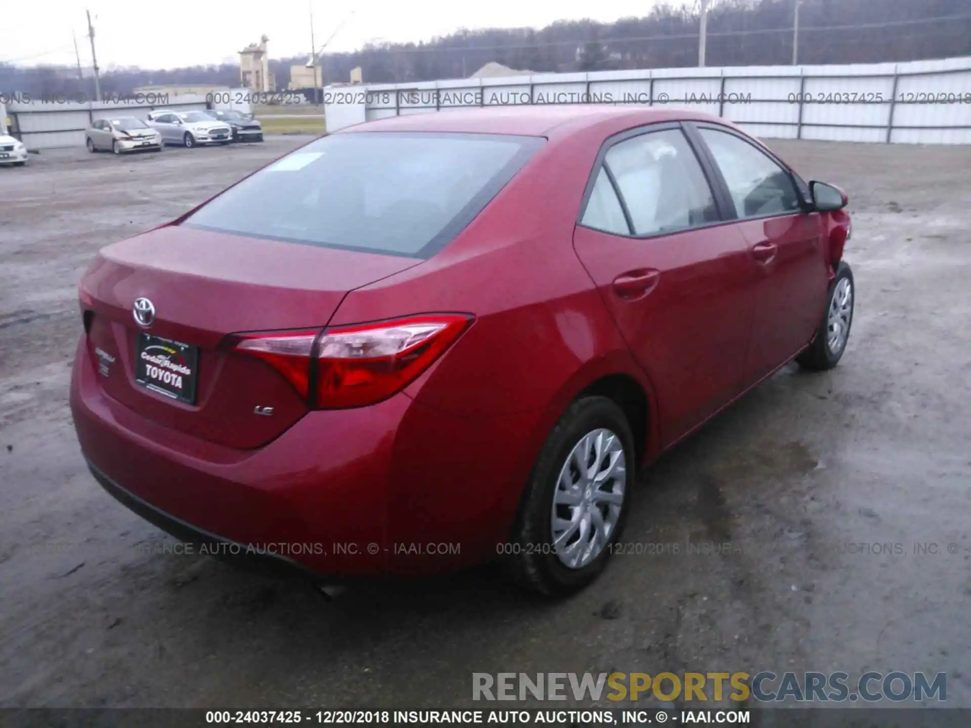 4 Photograph of a damaged car 5YFBURHE4KP906503 TOYOTA COROLLA 2019