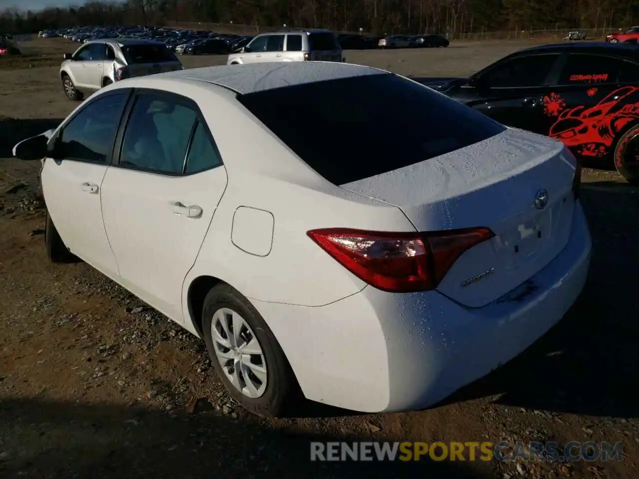 3 Photograph of a damaged car 5YFBURHE4KP907134 TOYOTA COROLLA 2019