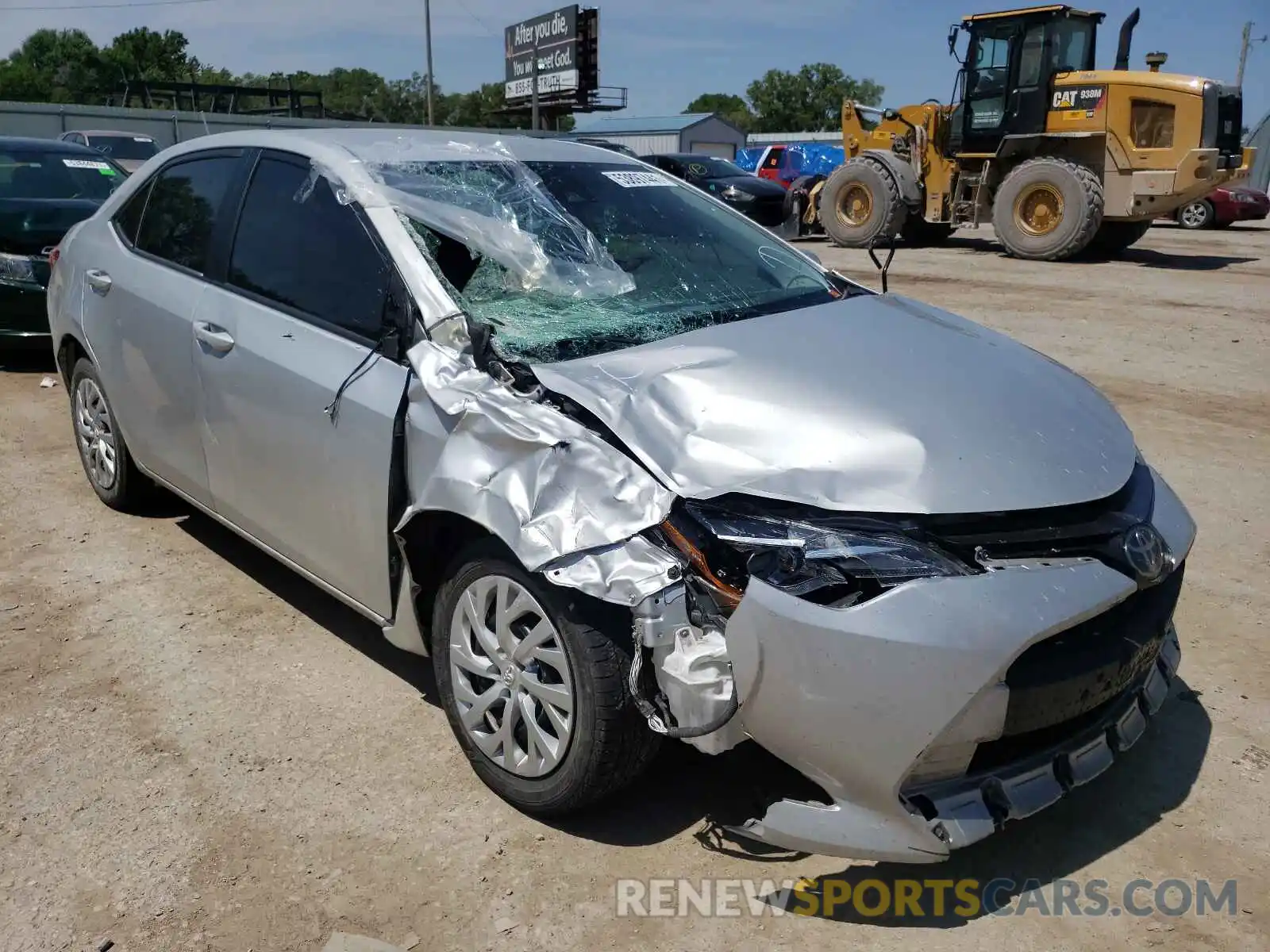 1 Photograph of a damaged car 5YFBURHE4KP907148 TOYOTA COROLLA 2019