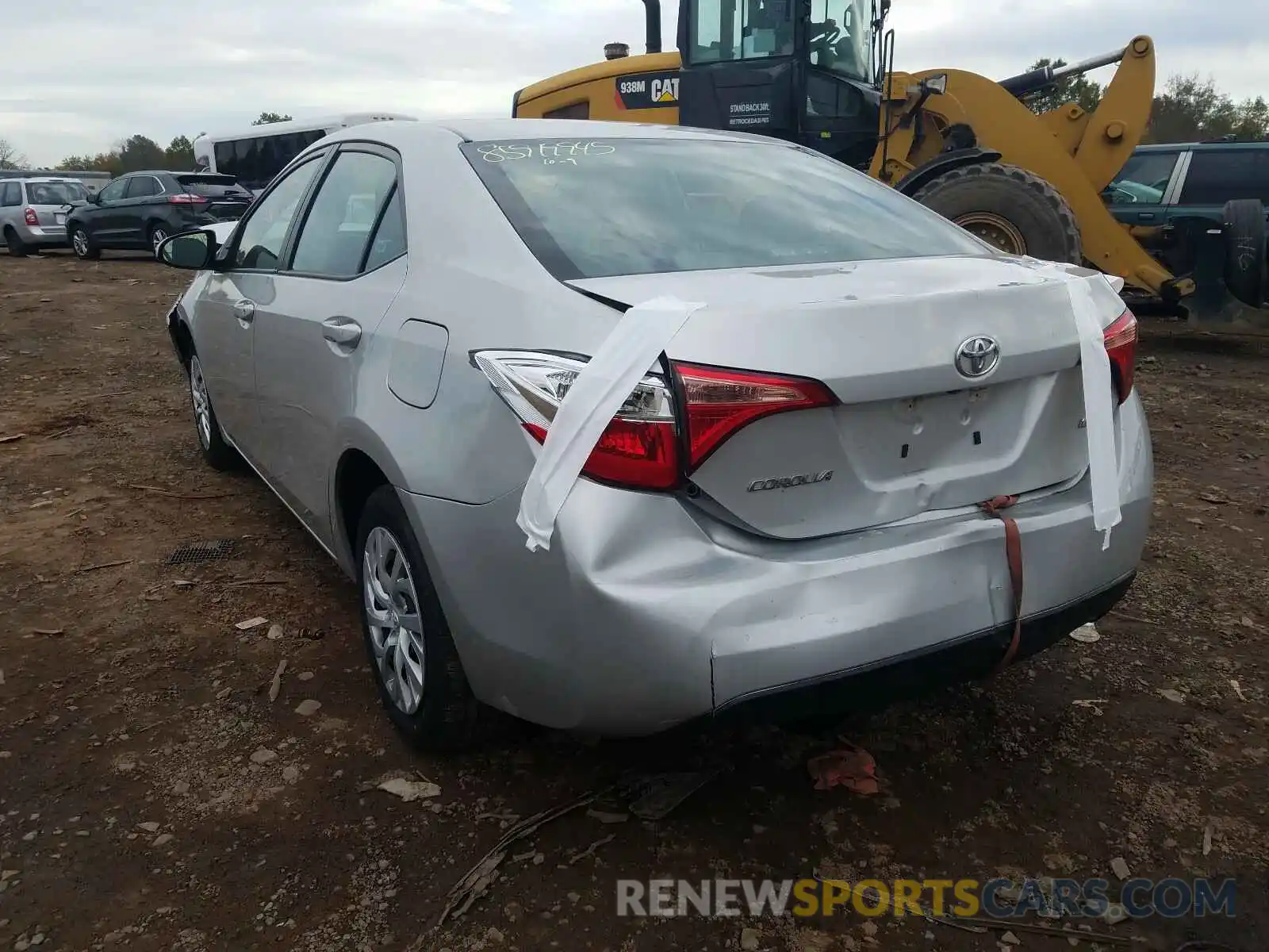 3 Photograph of a damaged car 5YFBURHE4KP907215 TOYOTA COROLLA 2019