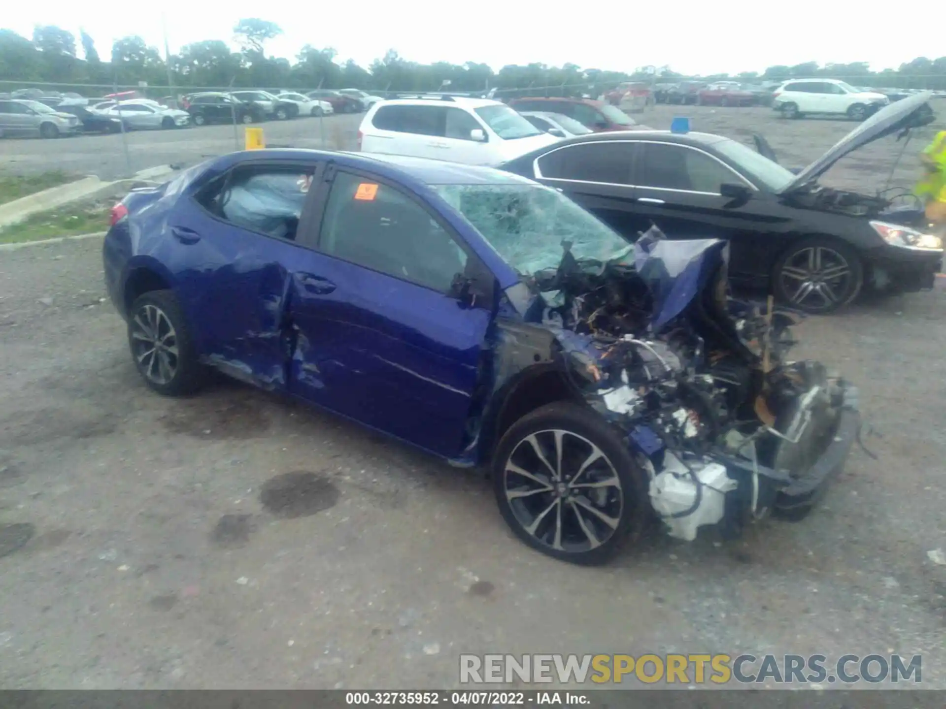 1 Photograph of a damaged car 5YFBURHE4KP907943 TOYOTA COROLLA 2019