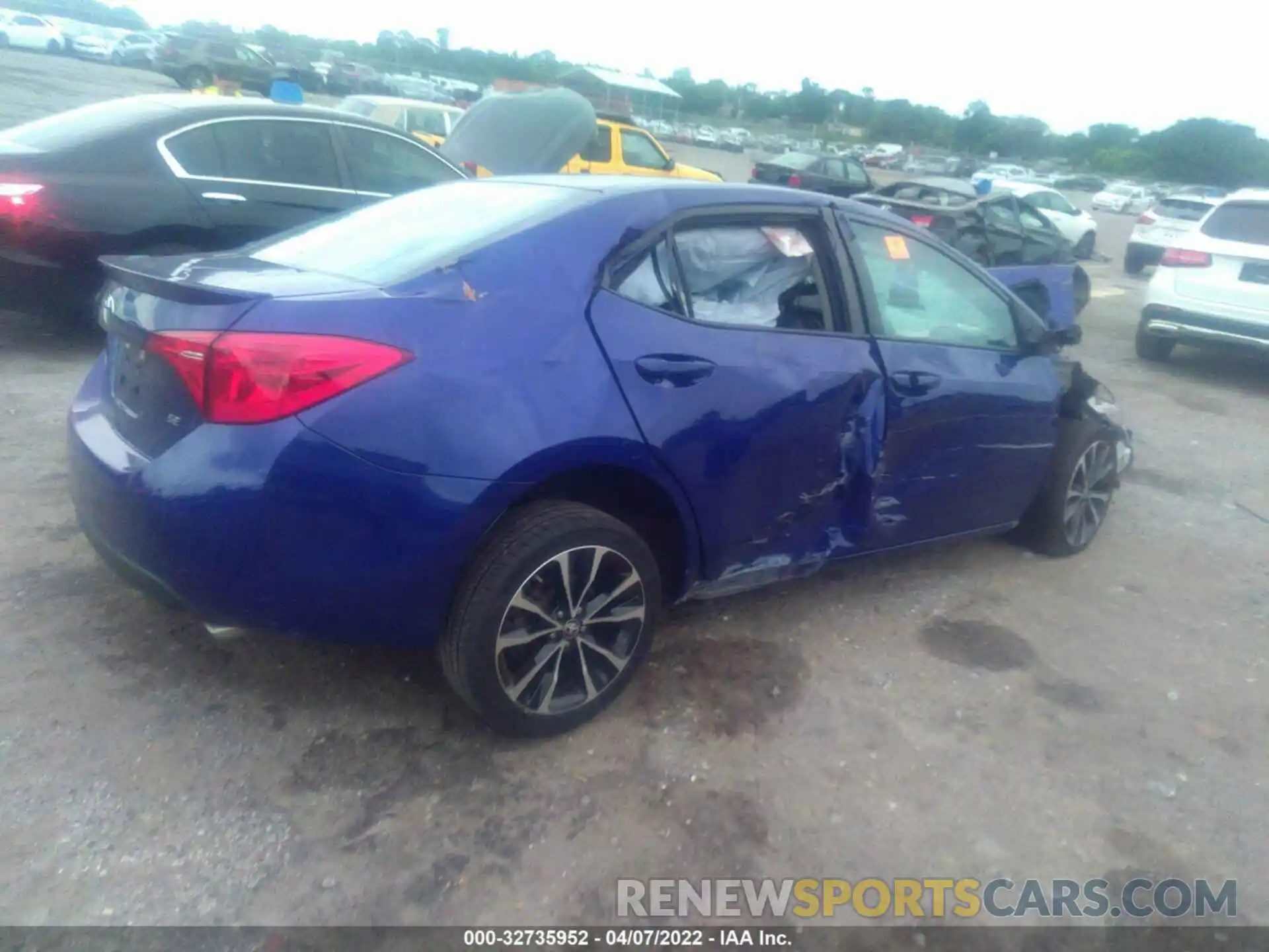 2 Photograph of a damaged car 5YFBURHE4KP907943 TOYOTA COROLLA 2019