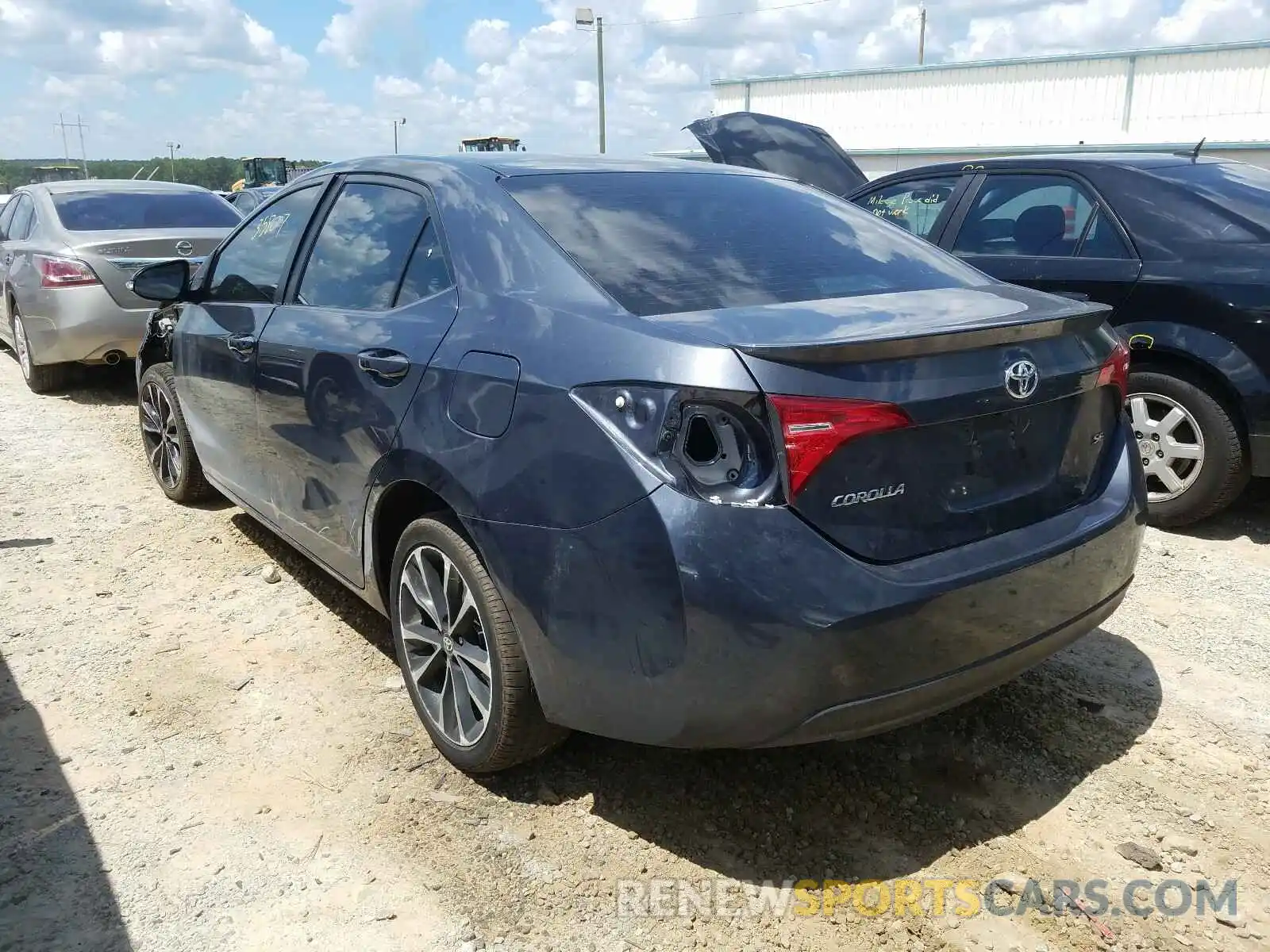 3 Photograph of a damaged car 5YFBURHE4KP908106 TOYOTA COROLLA 2019