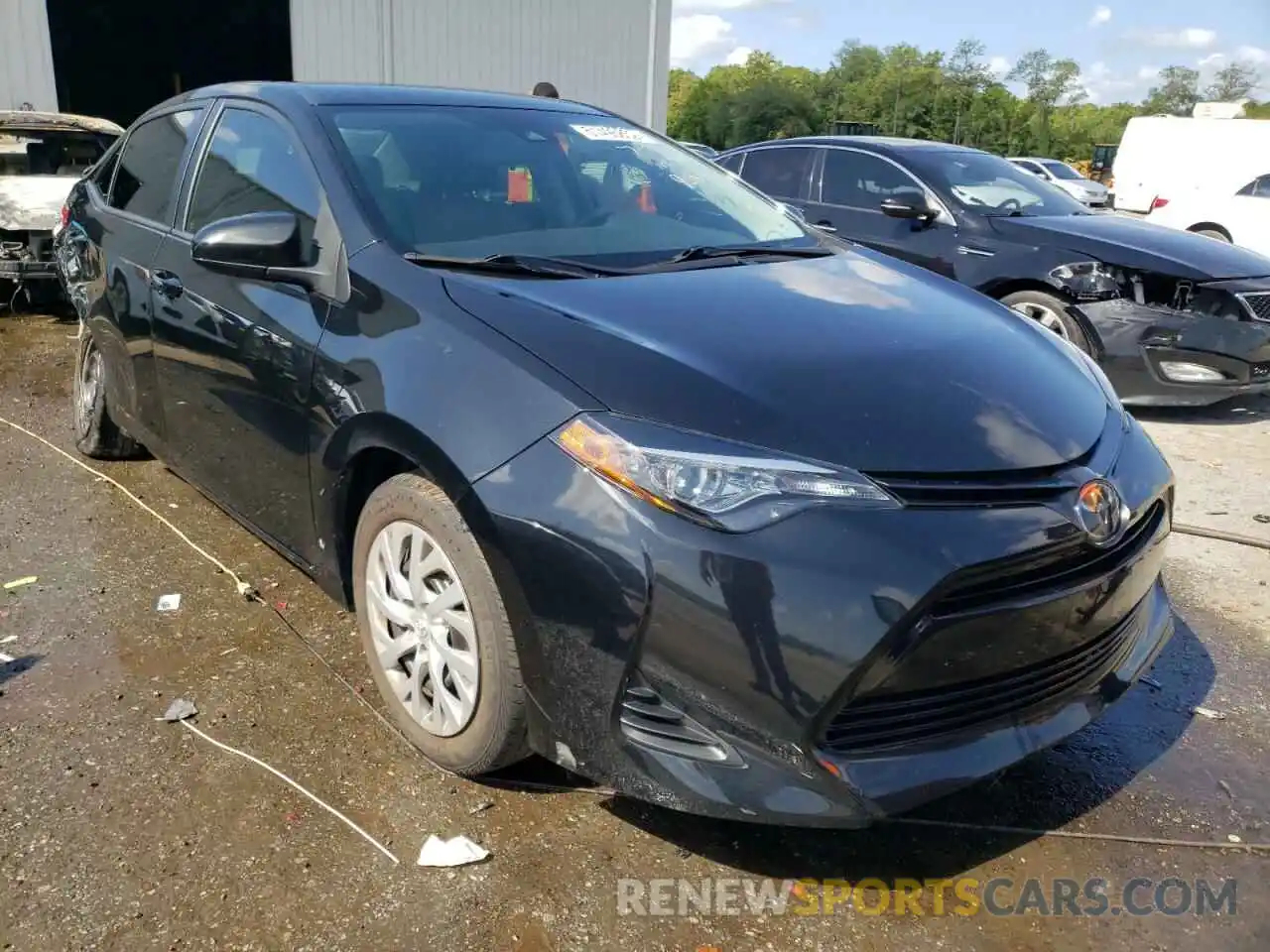 1 Photograph of a damaged car 5YFBURHE4KP908753 TOYOTA COROLLA 2019