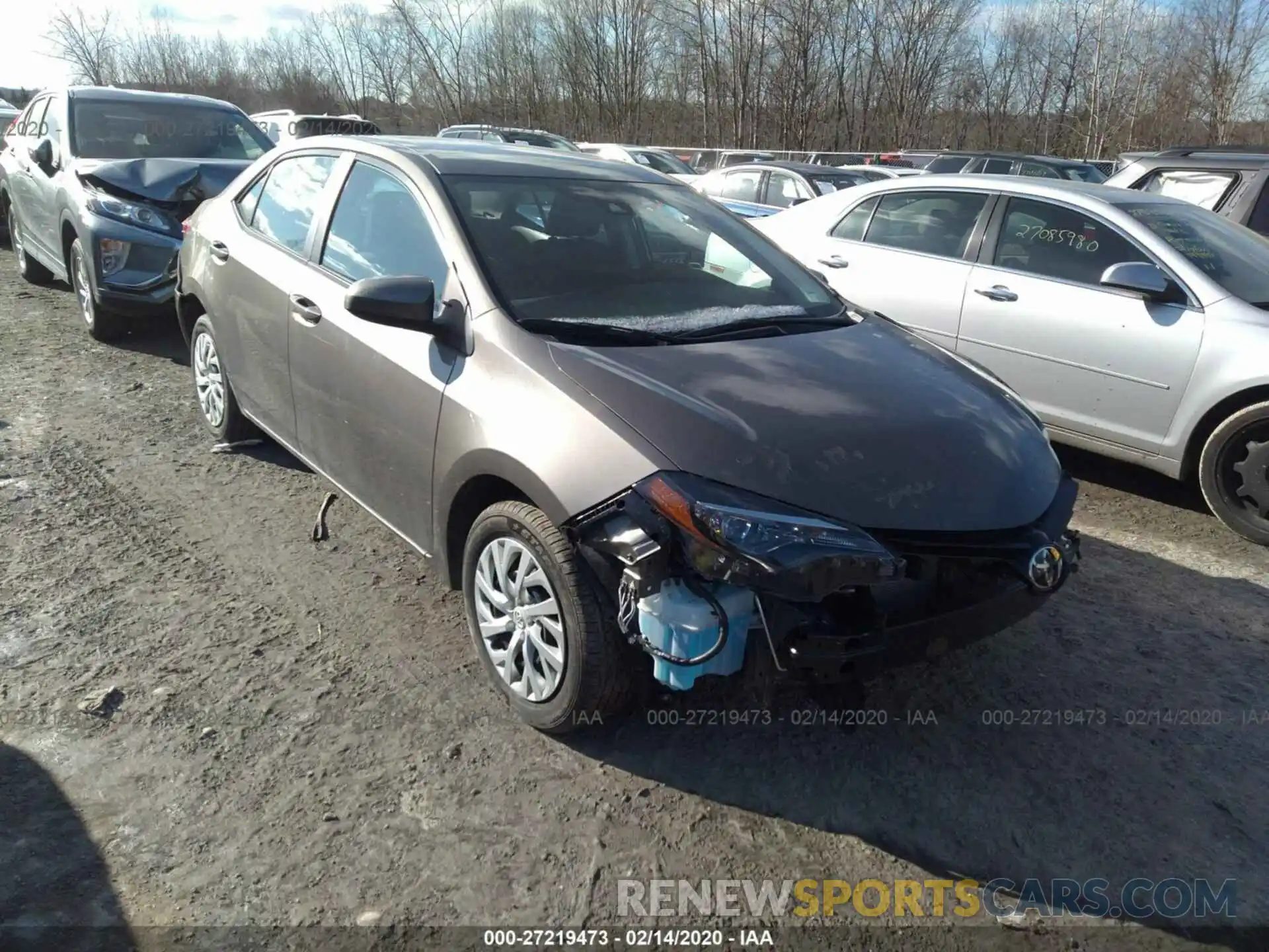 1 Photograph of a damaged car 5YFBURHE4KP909501 TOYOTA COROLLA 2019